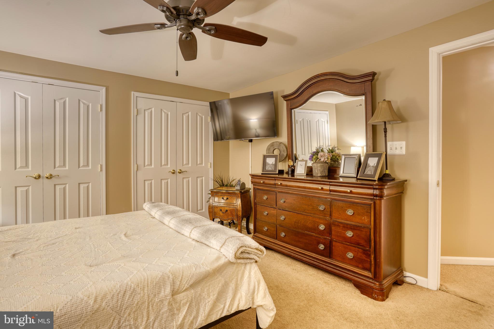 NORTH BROOK - Residential