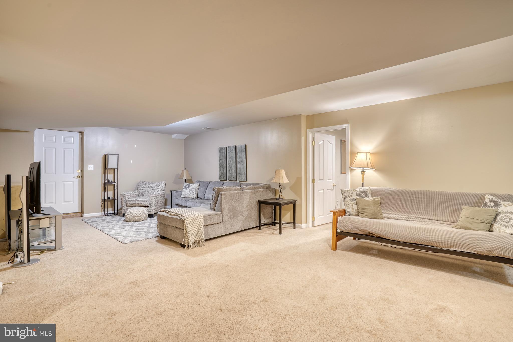 NORTH BROOK - Residential