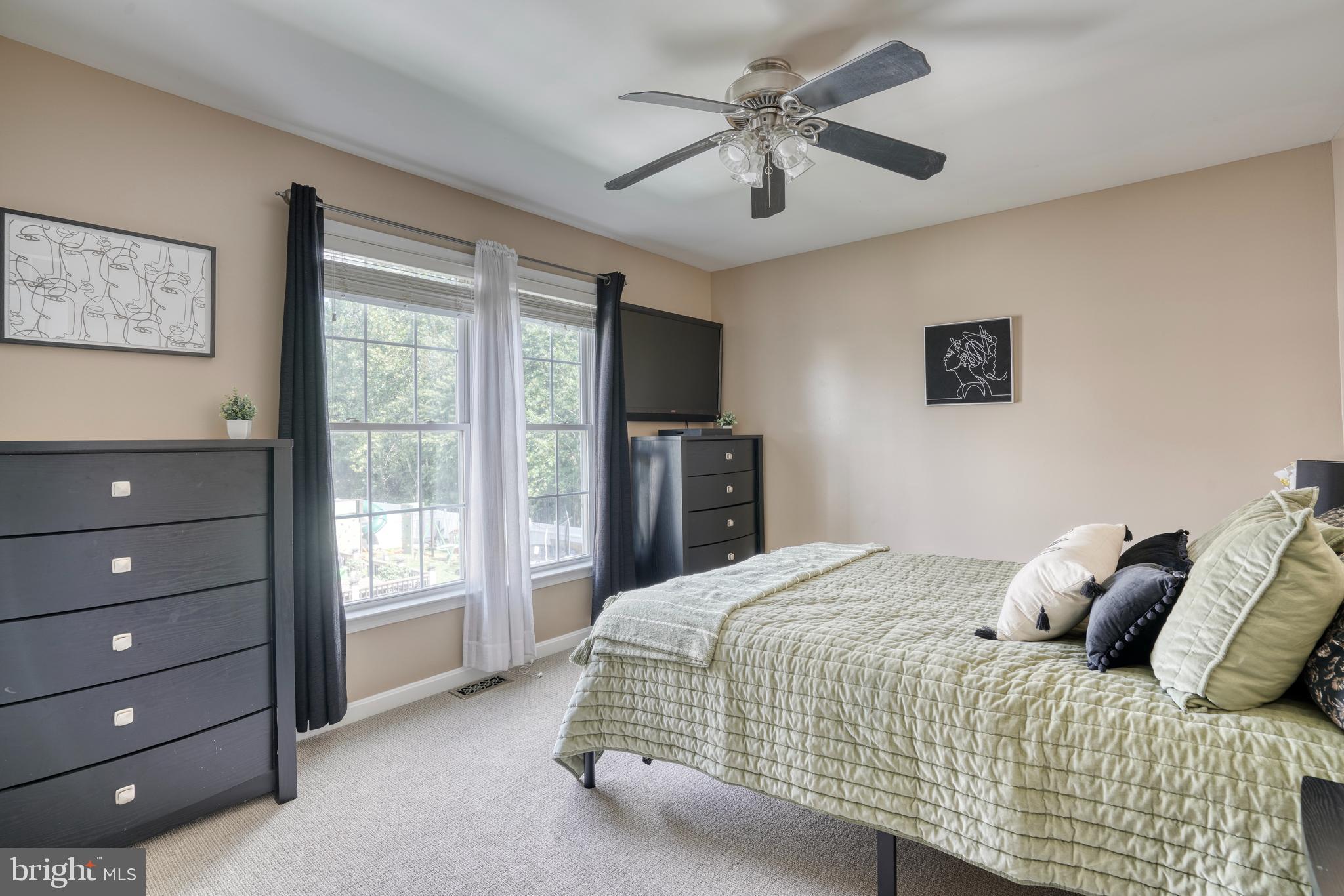 NORTH BROOK - Residential