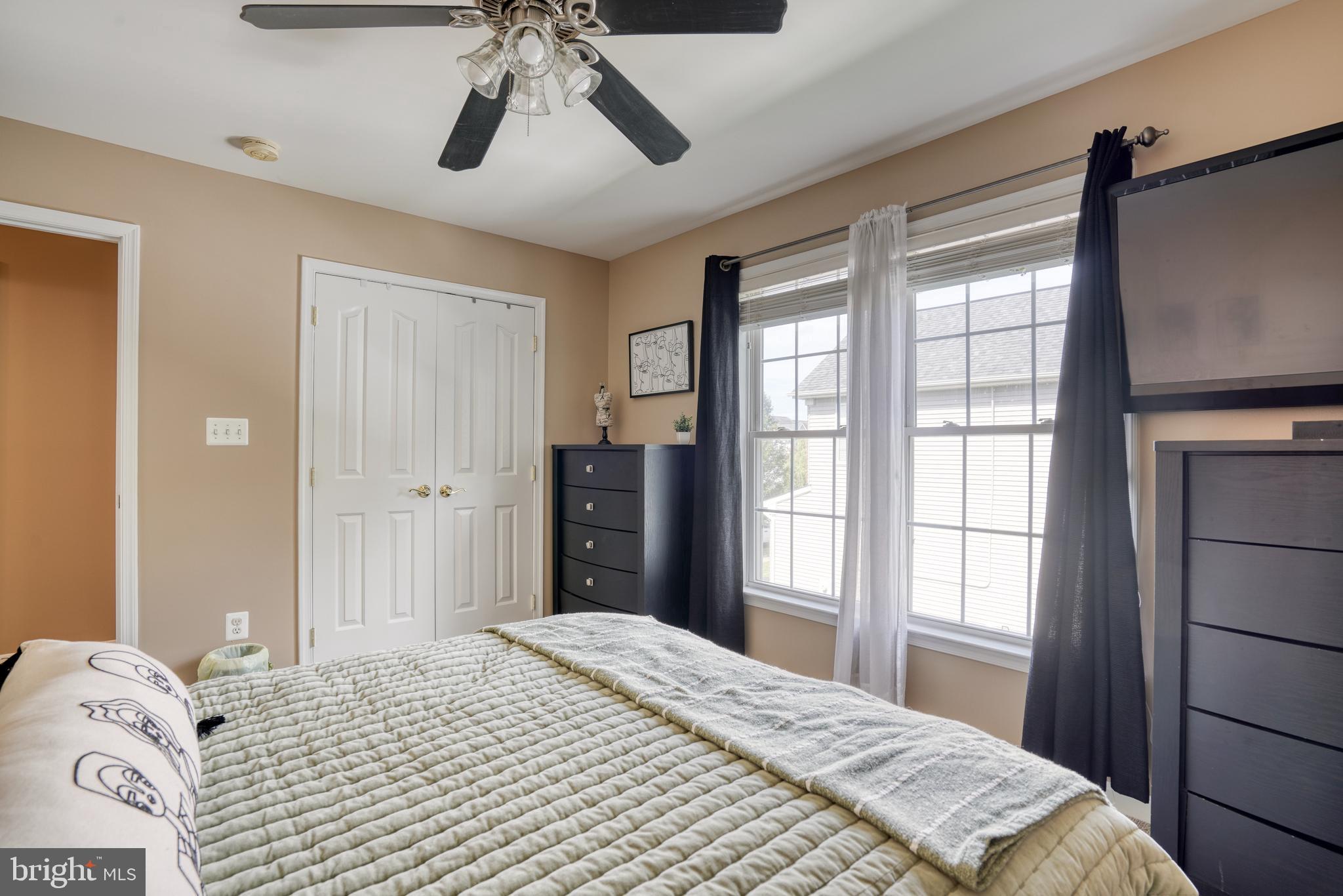 NORTH BROOK - Residential