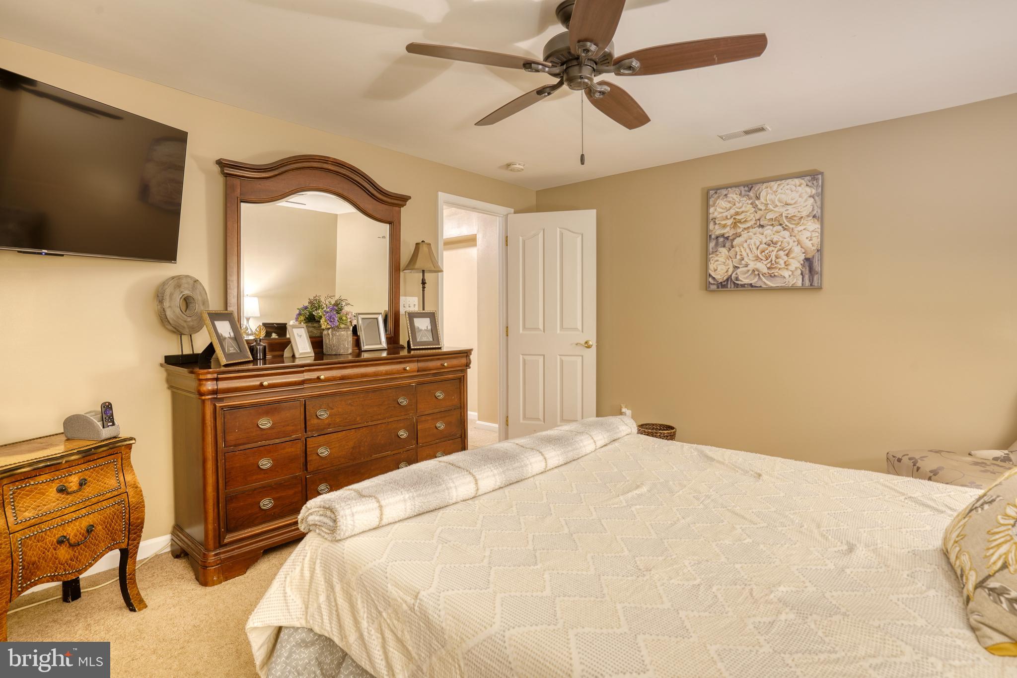 NORTH BROOK - Residential