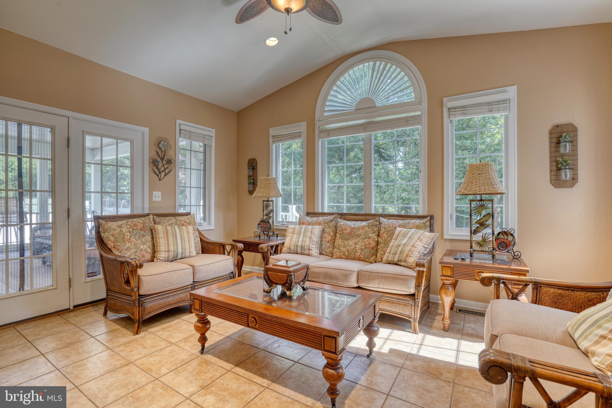 NORTH BROOK - Residential