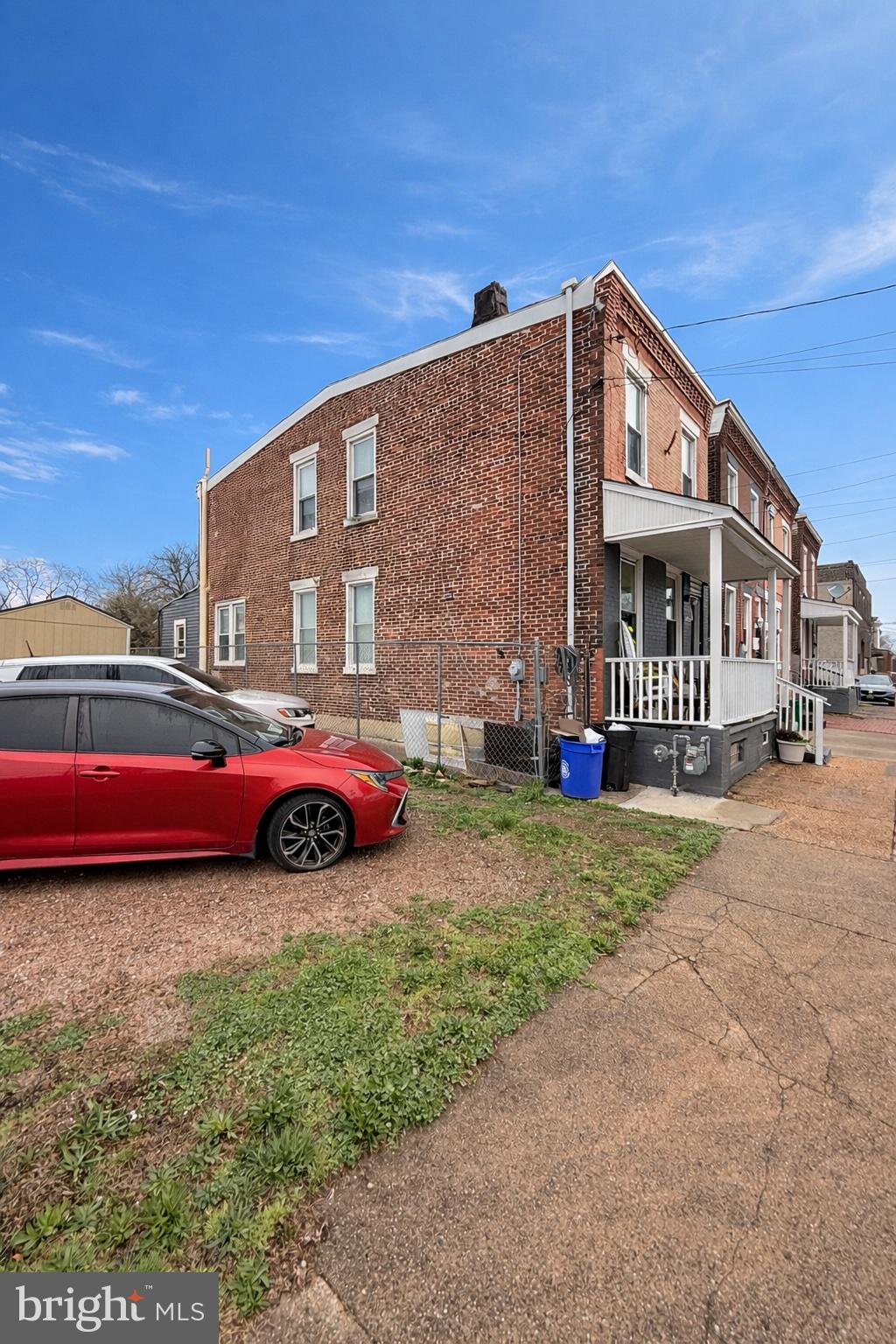 1157 CHESTNUT STREET