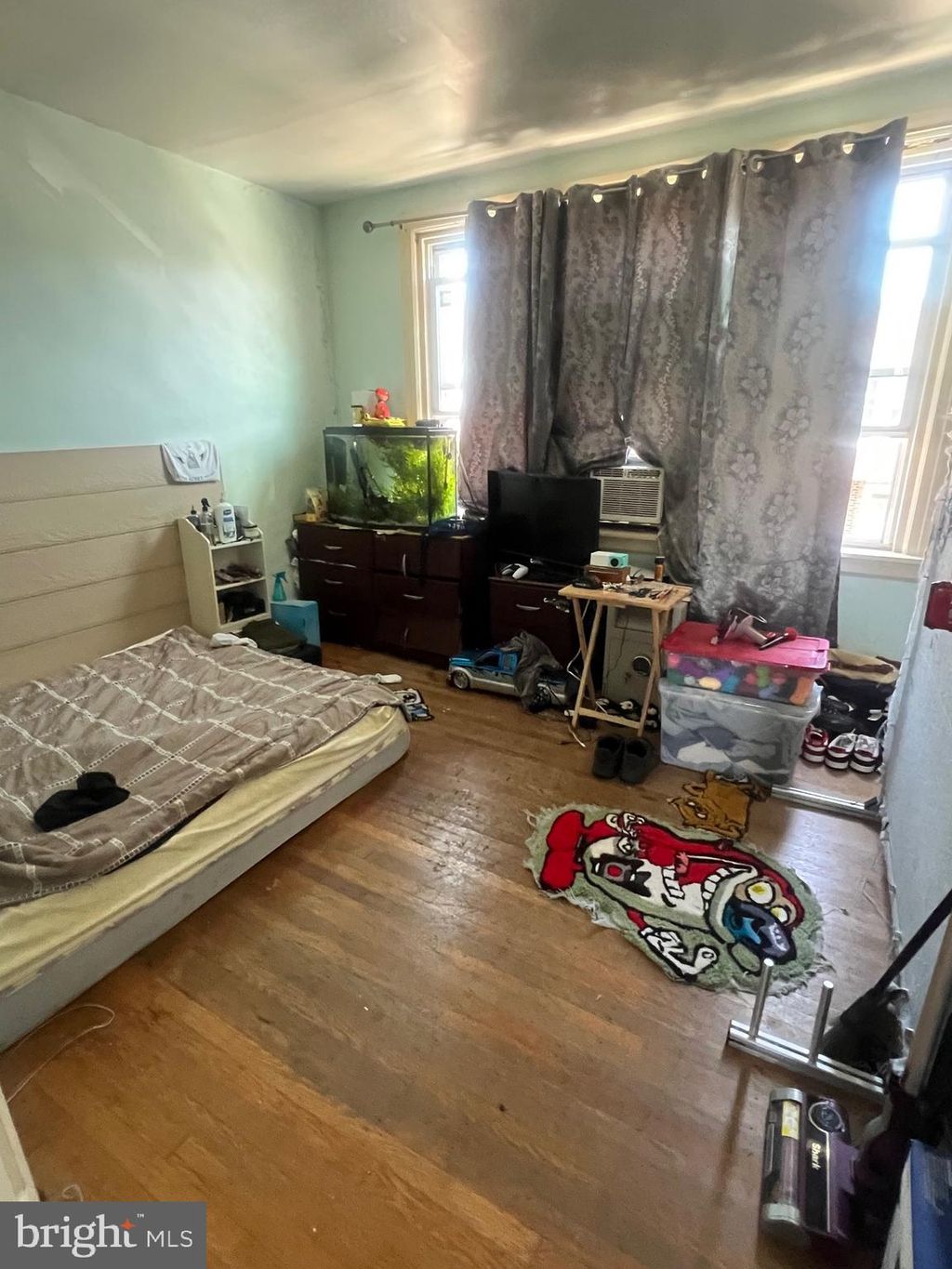 Photo of 186 W Thelma Street, PHILADELPHIA, PA 19140 (MLS # PAPH2503792)