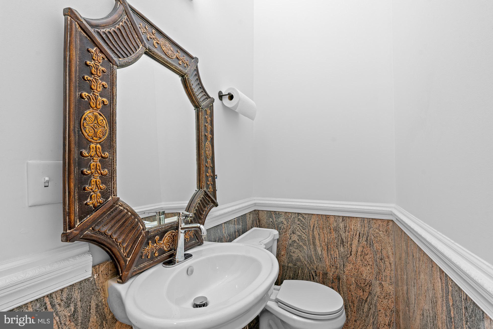 SWAN LAKE - Residential