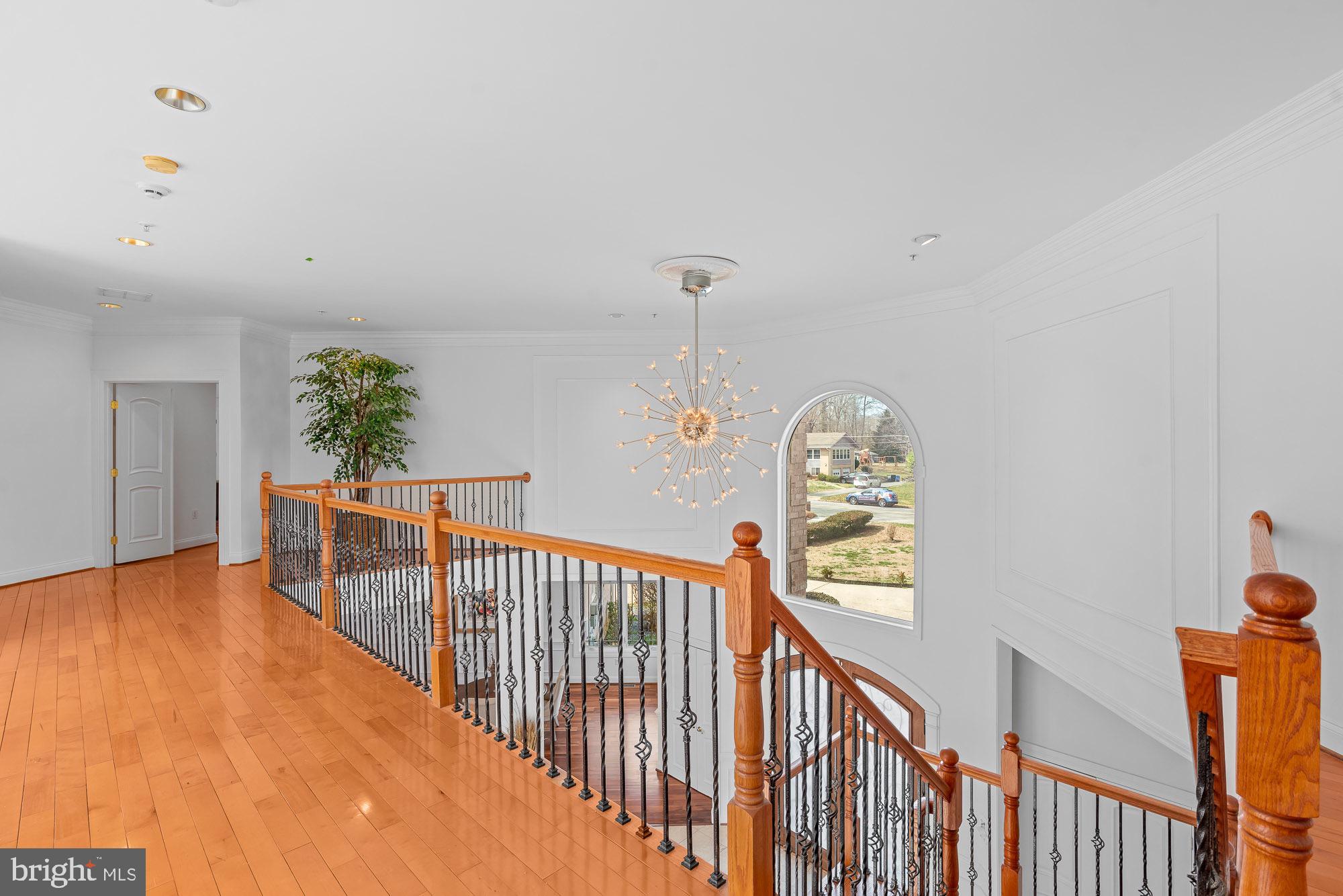 SWAN LAKE - Residential