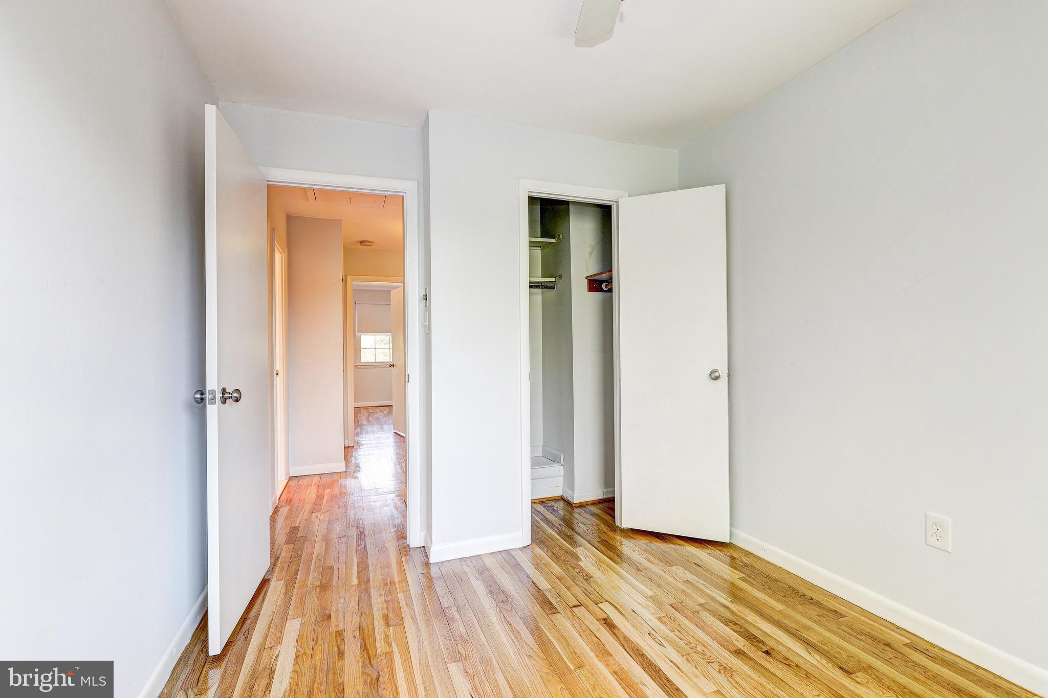 DULANEY TOWERS - Residential