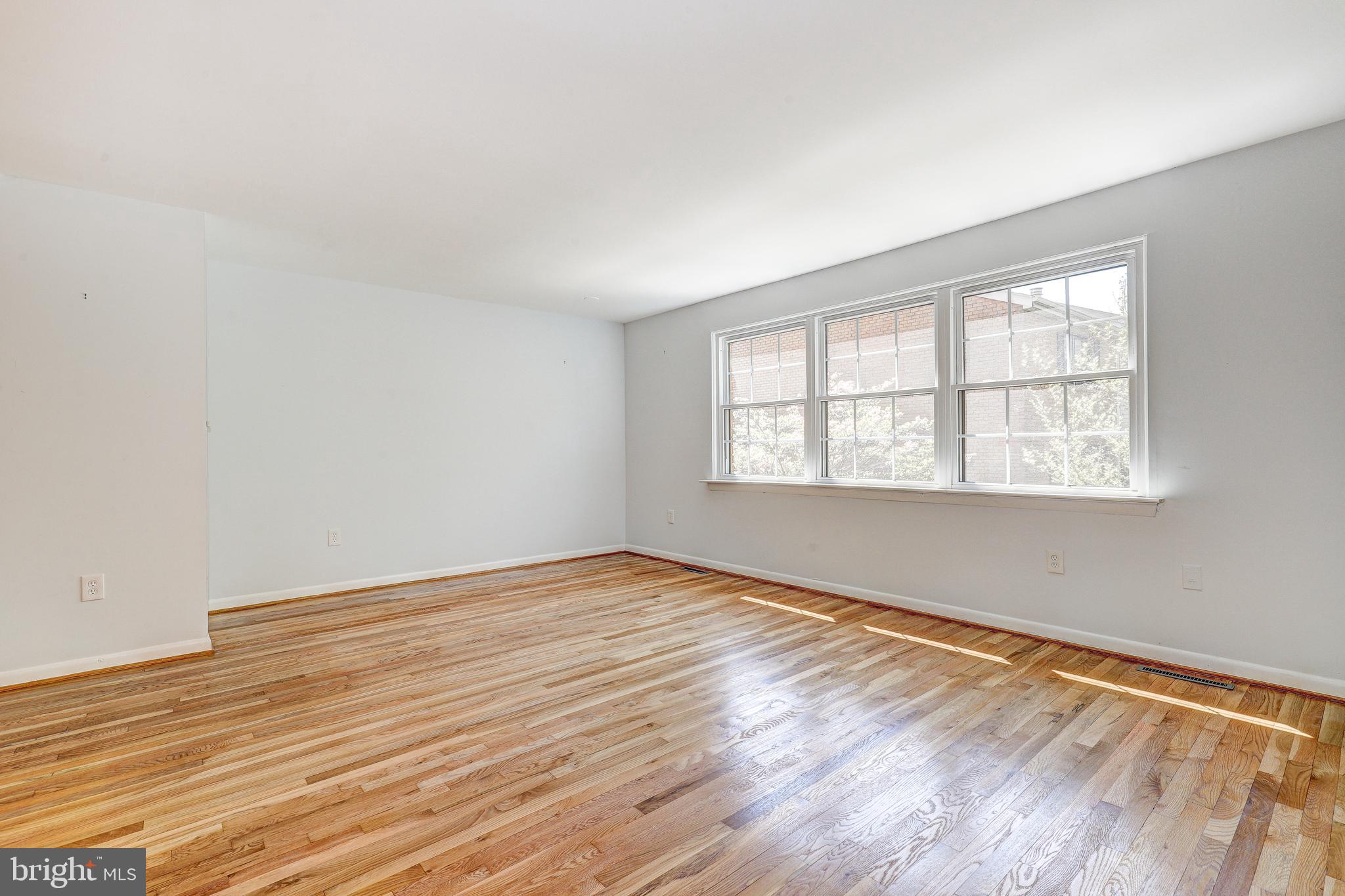 DULANEY TOWERS - Residential