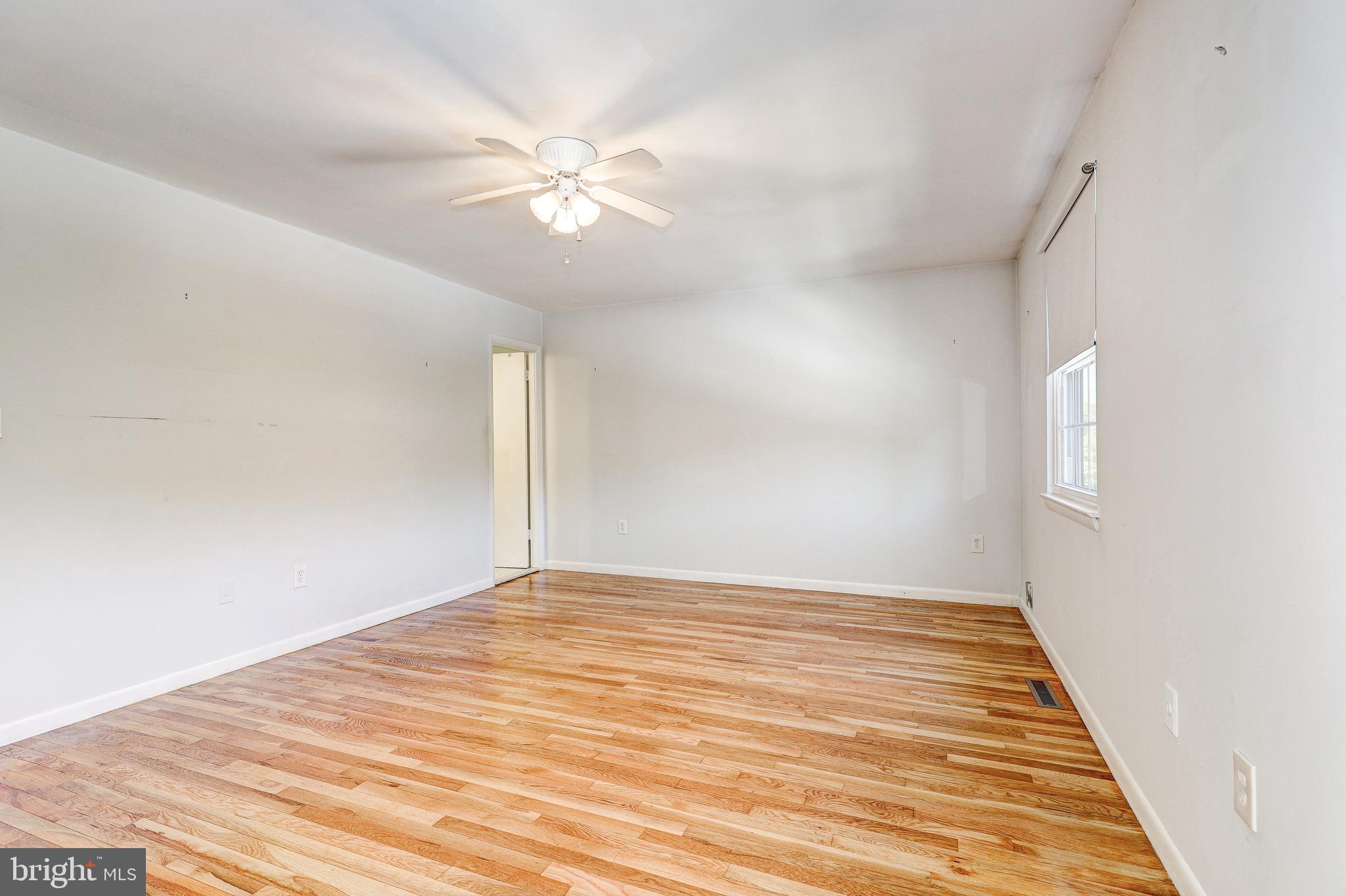 DULANEY TOWERS - Residential