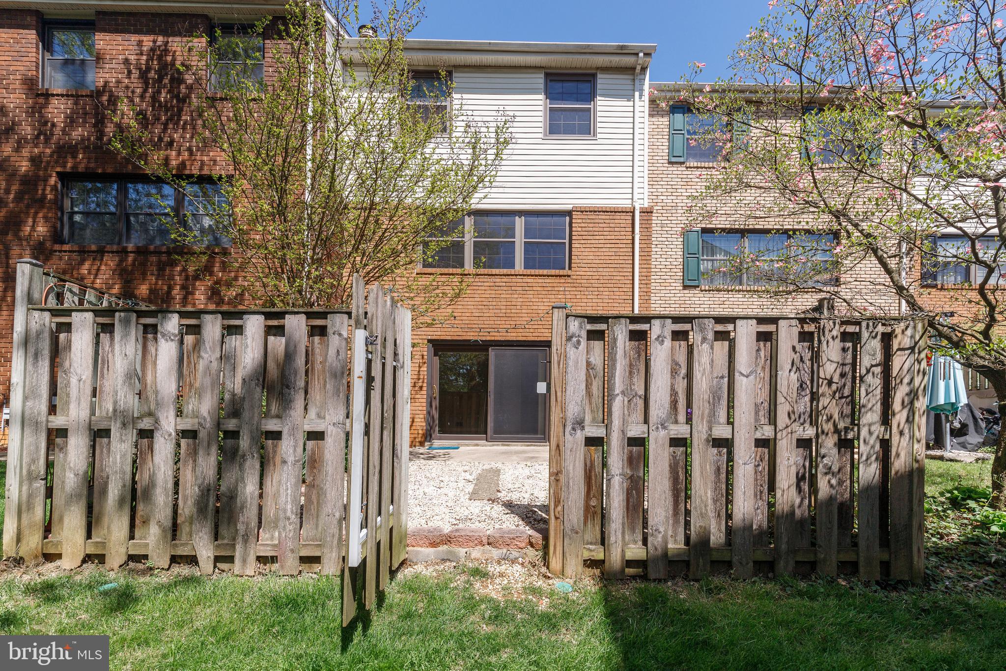 DULANEY TOWERS - Residential