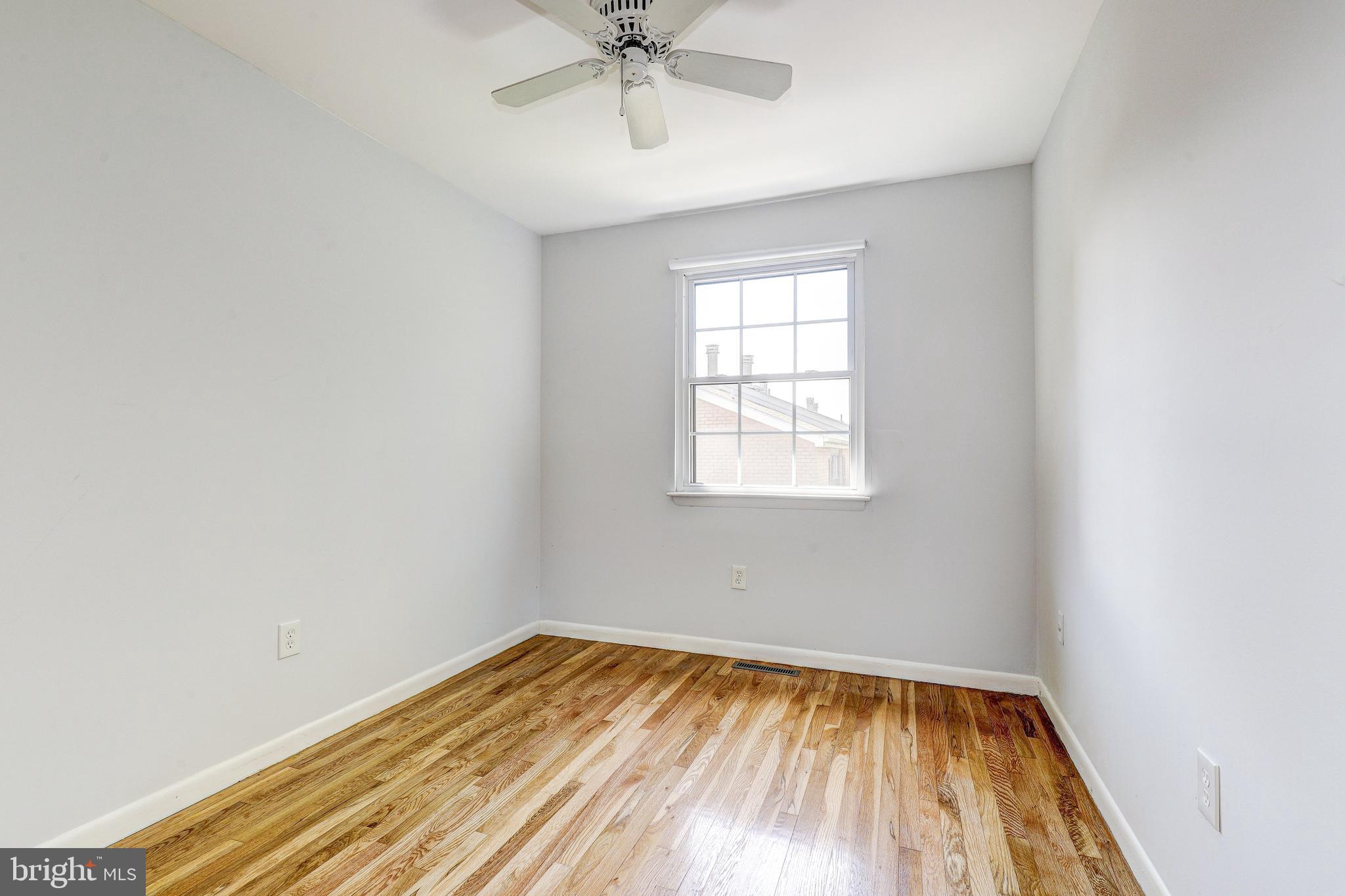 DULANEY TOWERS - Residential