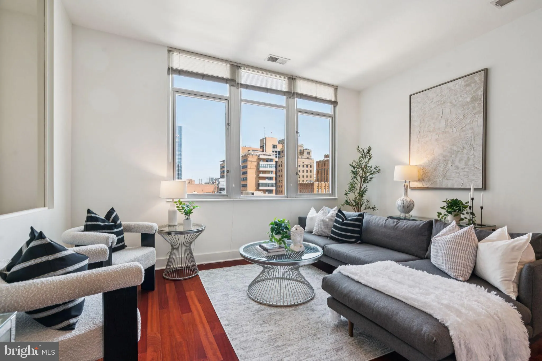 Philadelphia, Pennsylvania 19107, United States, 1 Bedroom Bedrooms, ,1 BathroomBathrooms,Residential,Active,145227