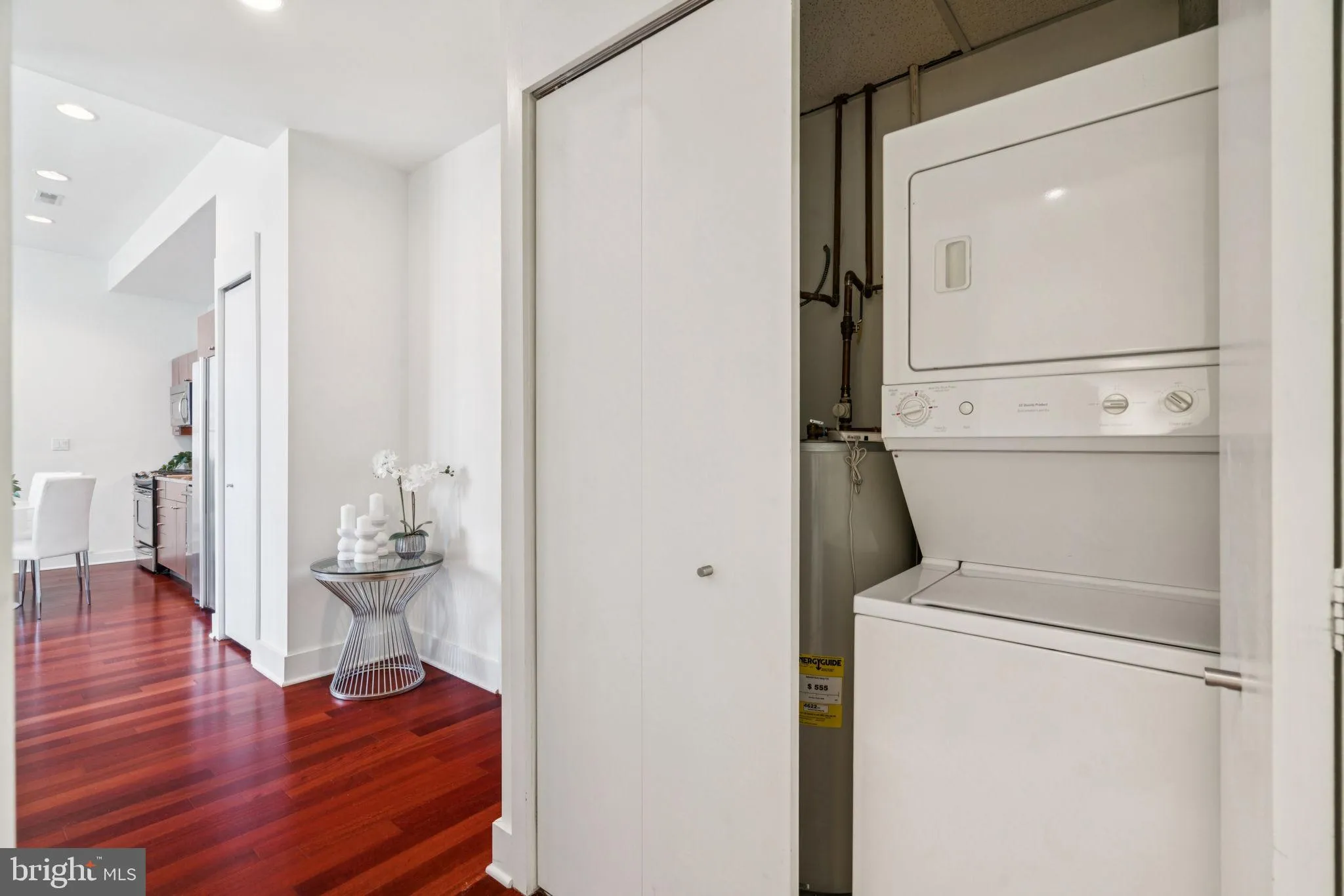 Philadelphia, Pennsylvania 19107, United States, 1 Bedroom Bedrooms, ,1 BathroomBathrooms,Residential,Active,145227