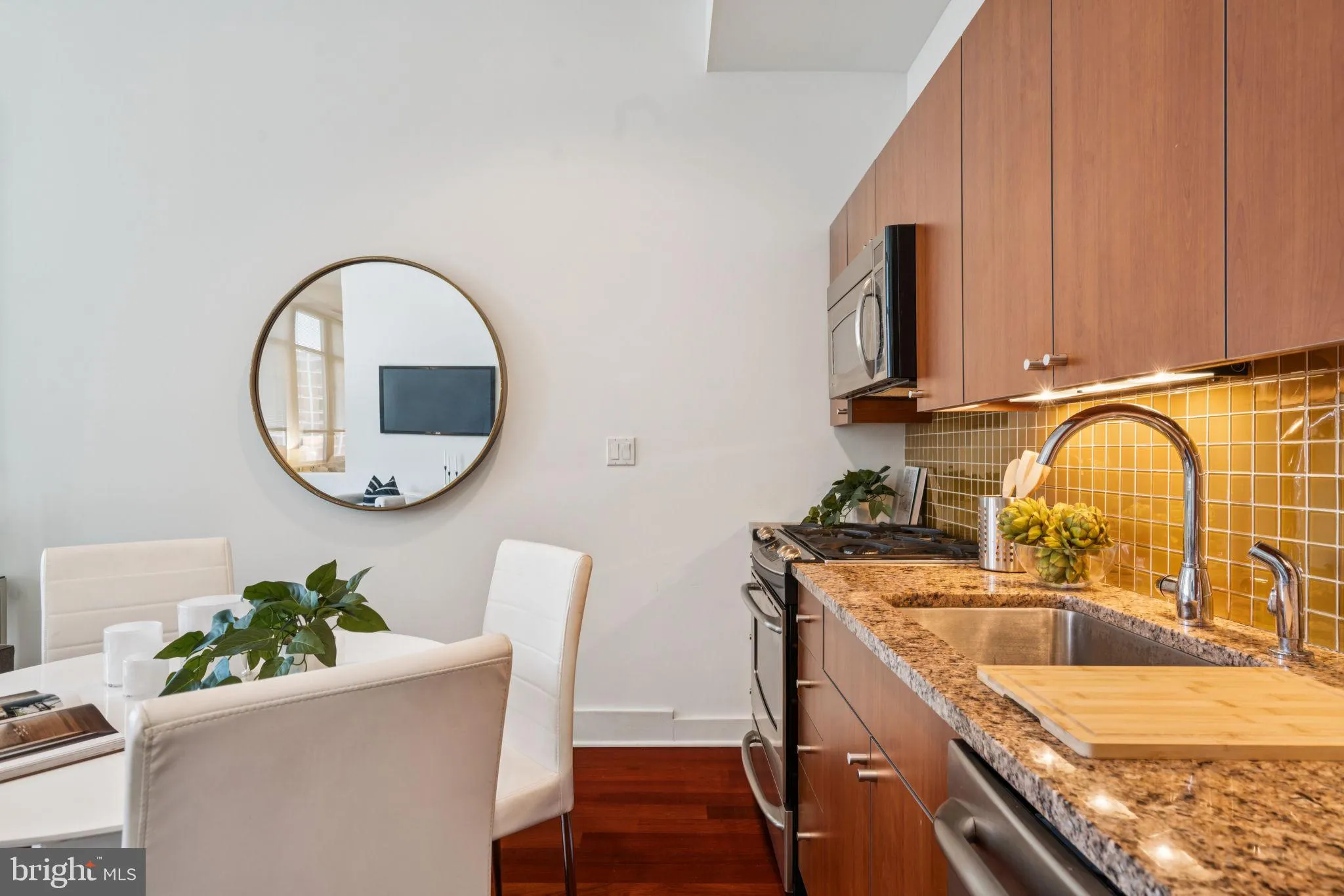 Philadelphia, Pennsylvania 19107, United States, 1 Bedroom Bedrooms, ,1 BathroomBathrooms,Residential,Active,145227