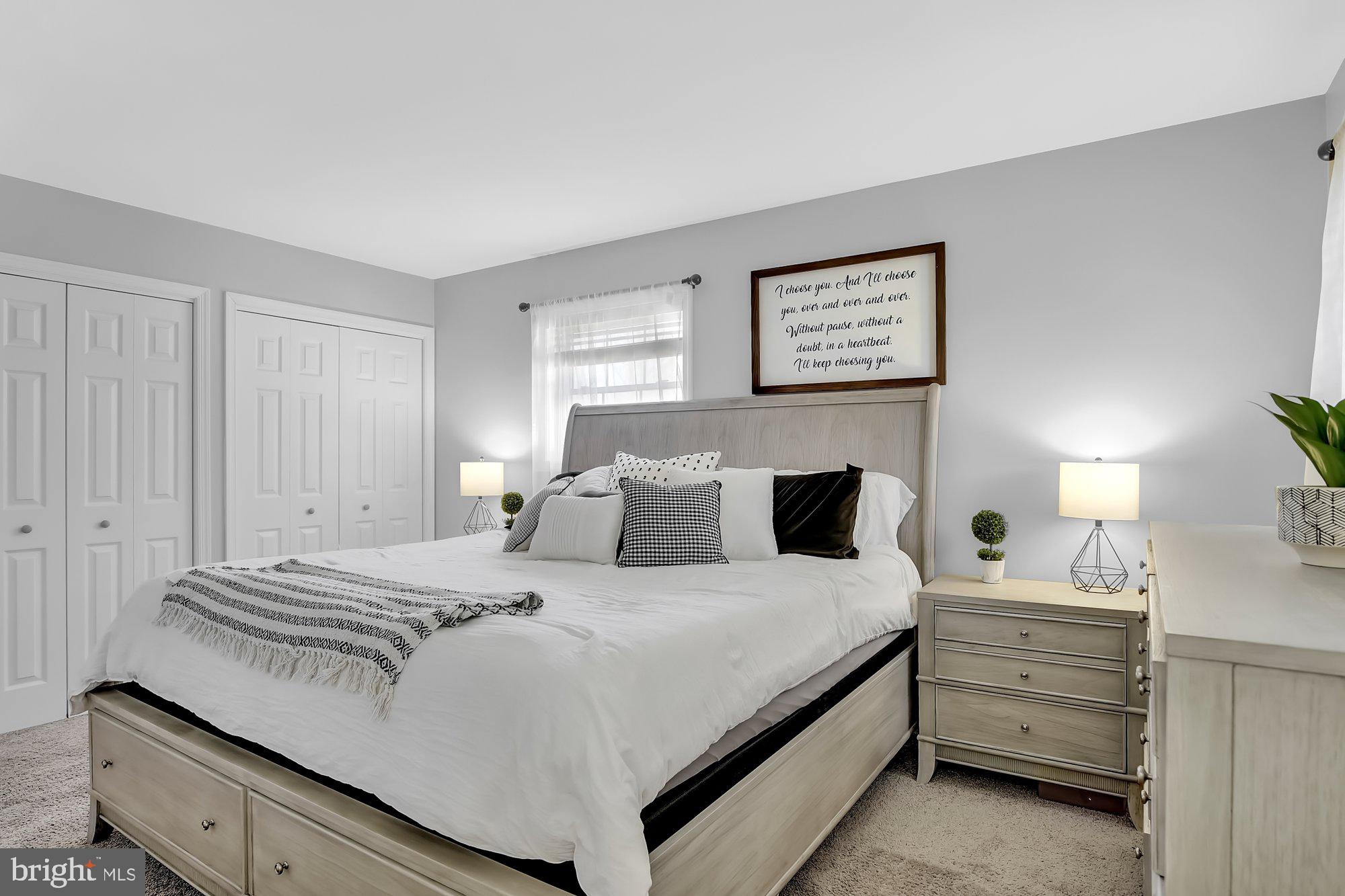 WAKEFIELD MEADOWS - Residential