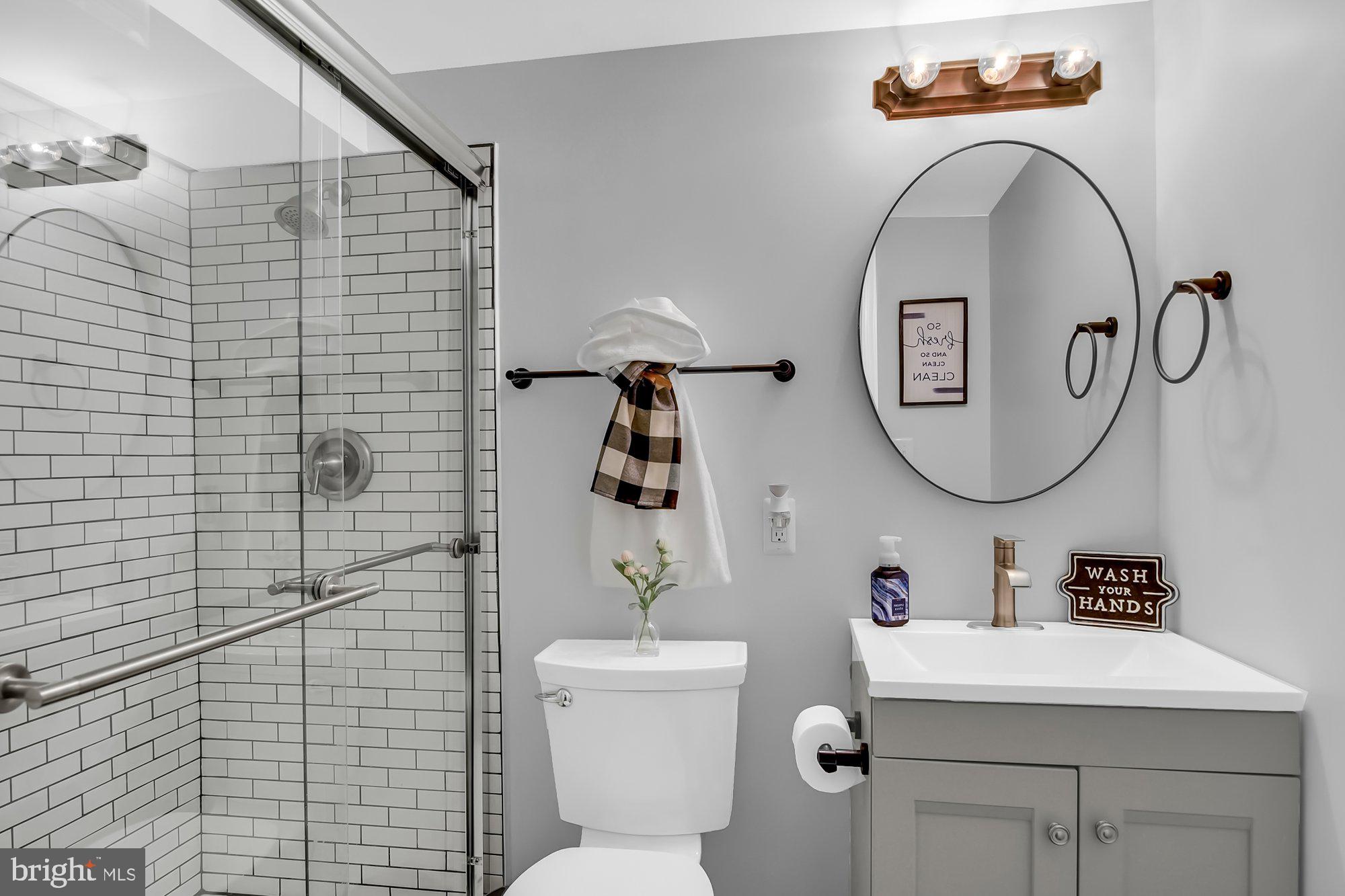 WAKEFIELD MEADOWS - Residential