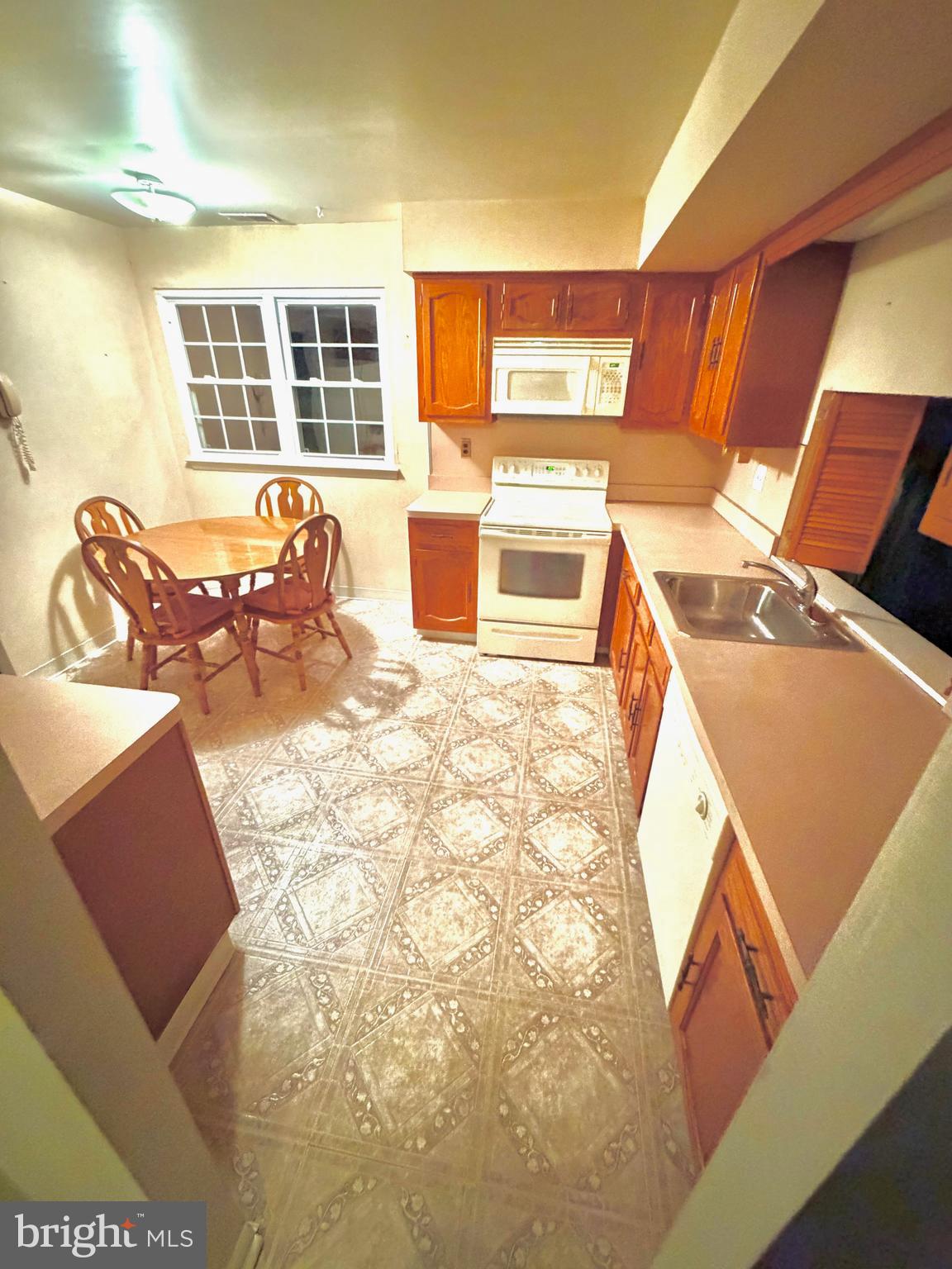 NESHAMINY VALLEY - Residential