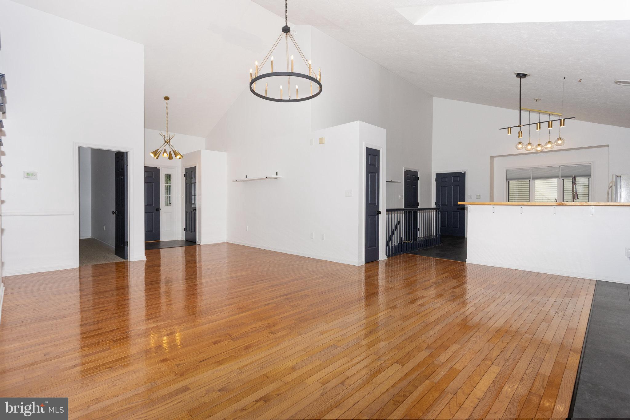 NORTHVIEW ACRES - Residential