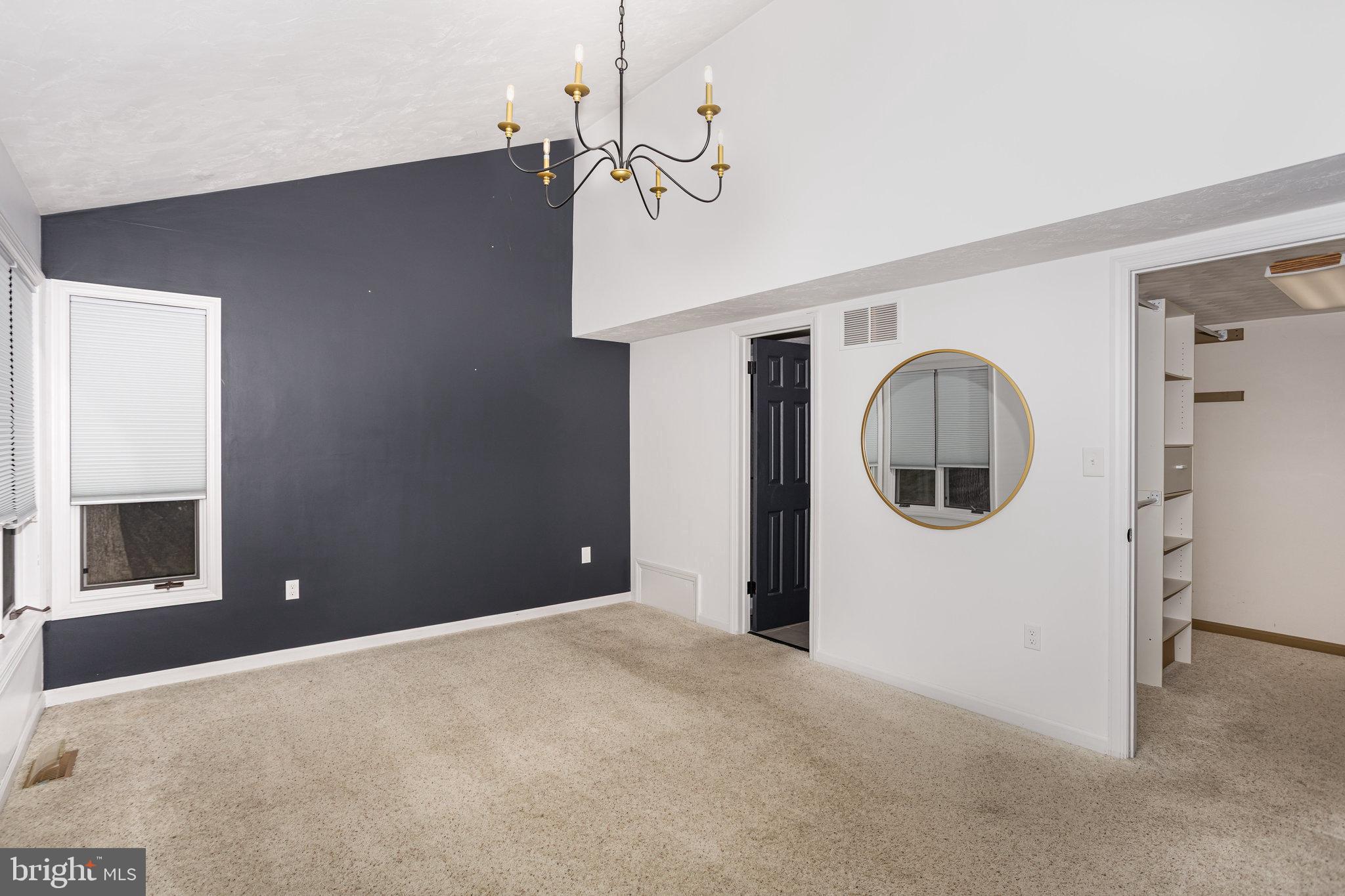 NORTHVIEW ACRES - Residential