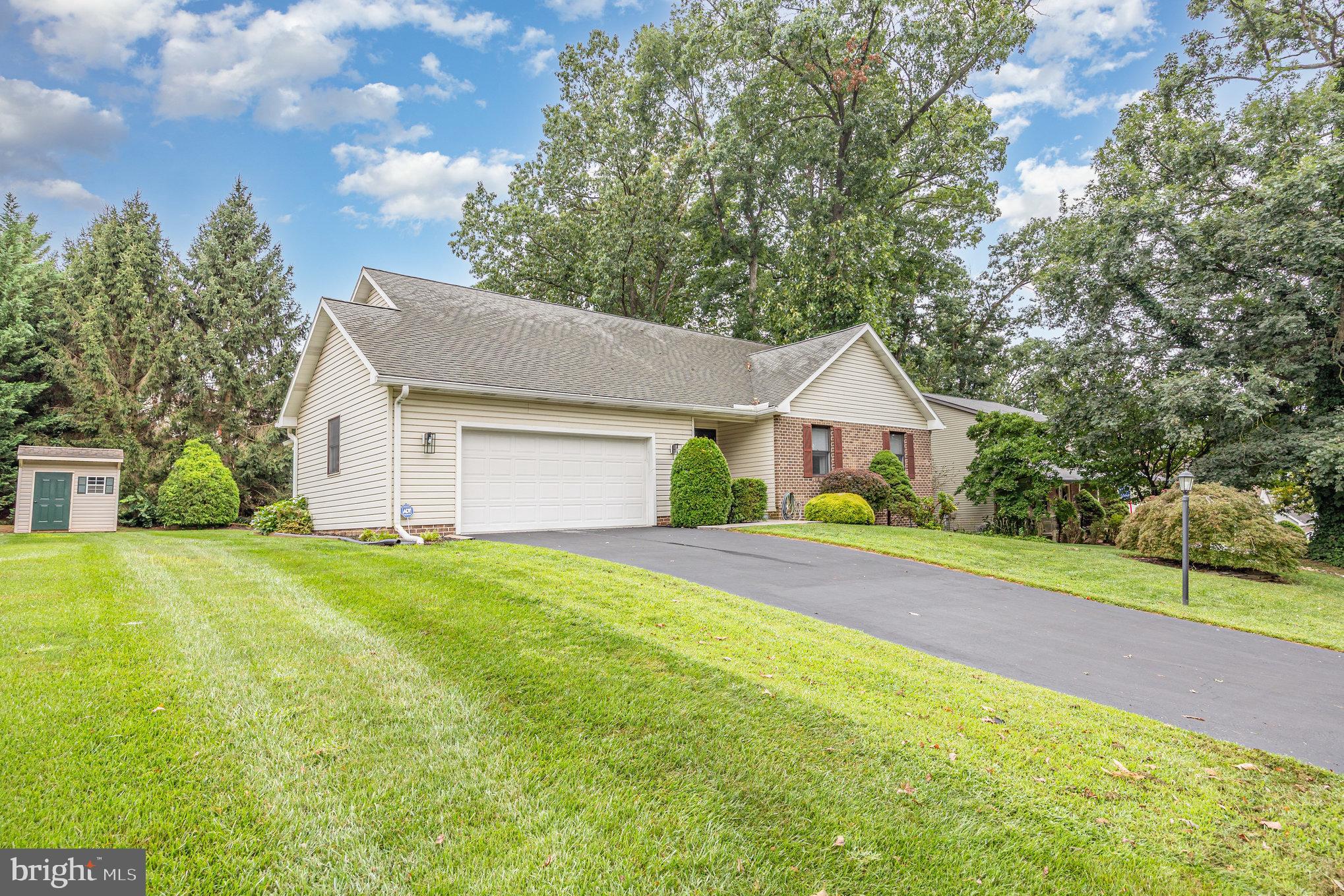 NORTHVIEW ACRES - Residential