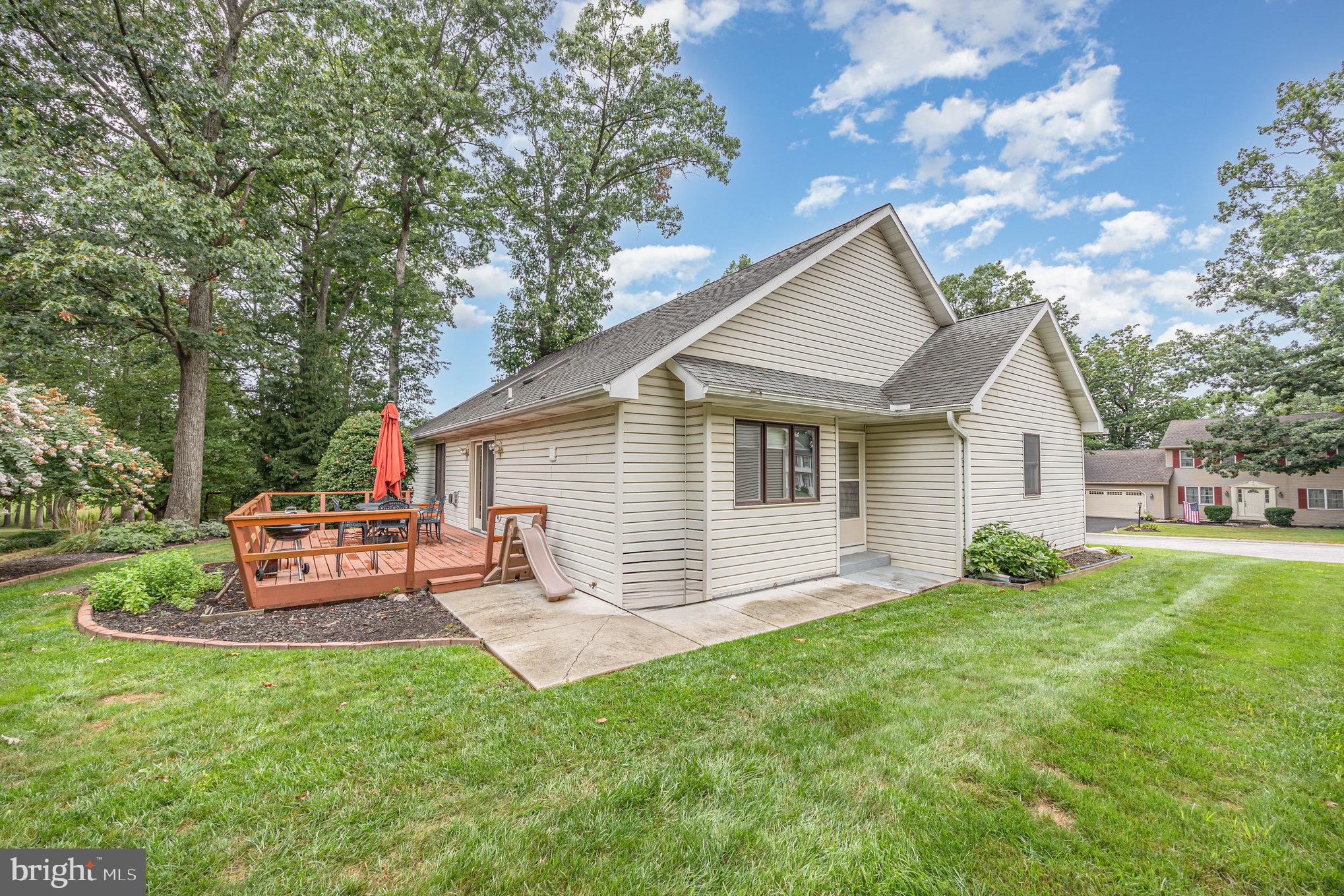 NORTHVIEW ACRES - Residential