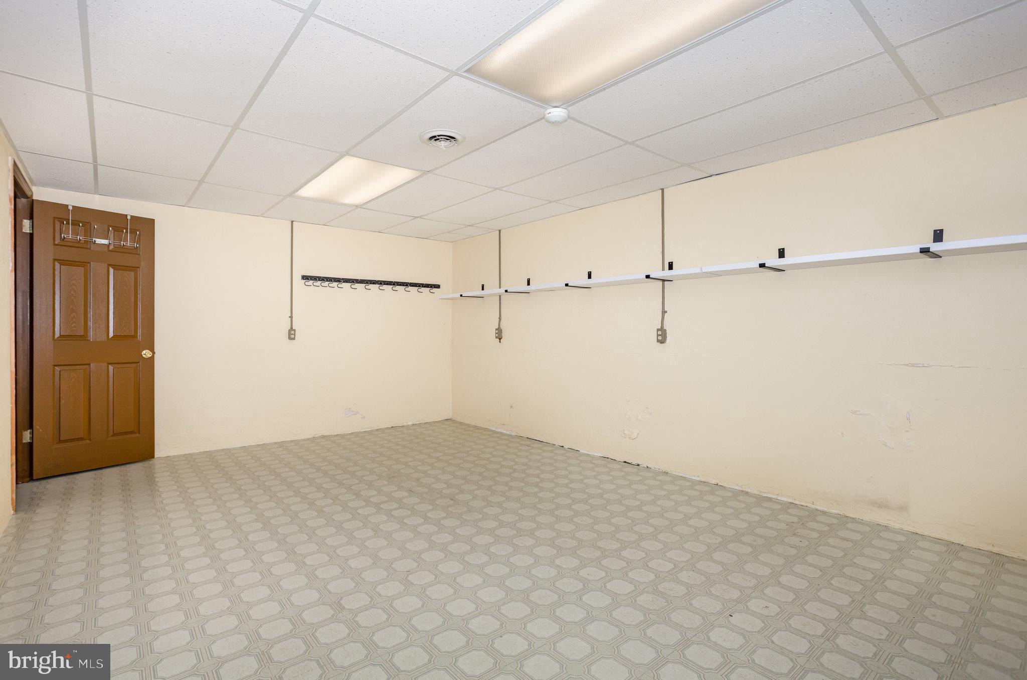 NORTHVIEW ACRES - Residential