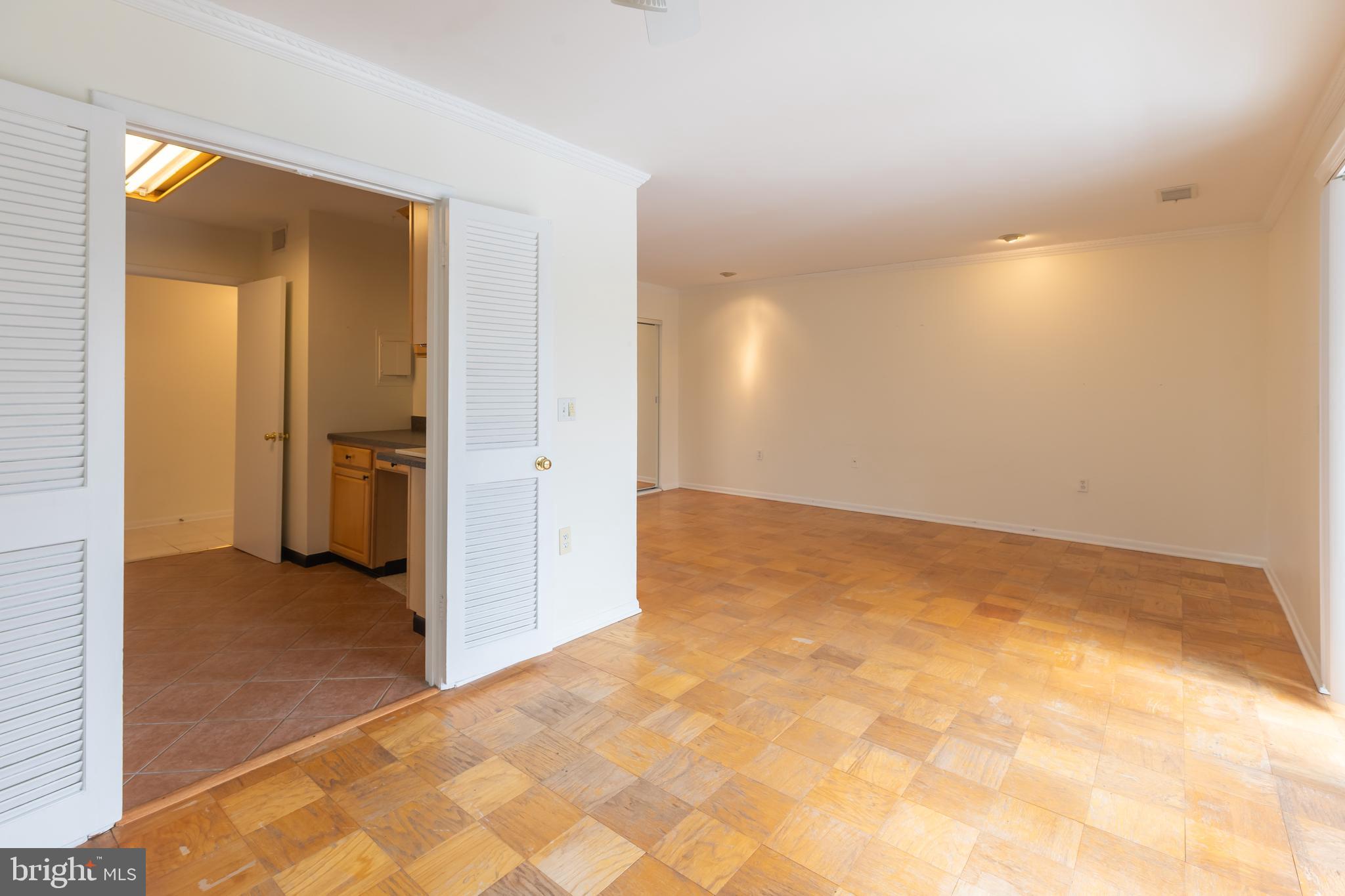 CROSS KEYS - Residential