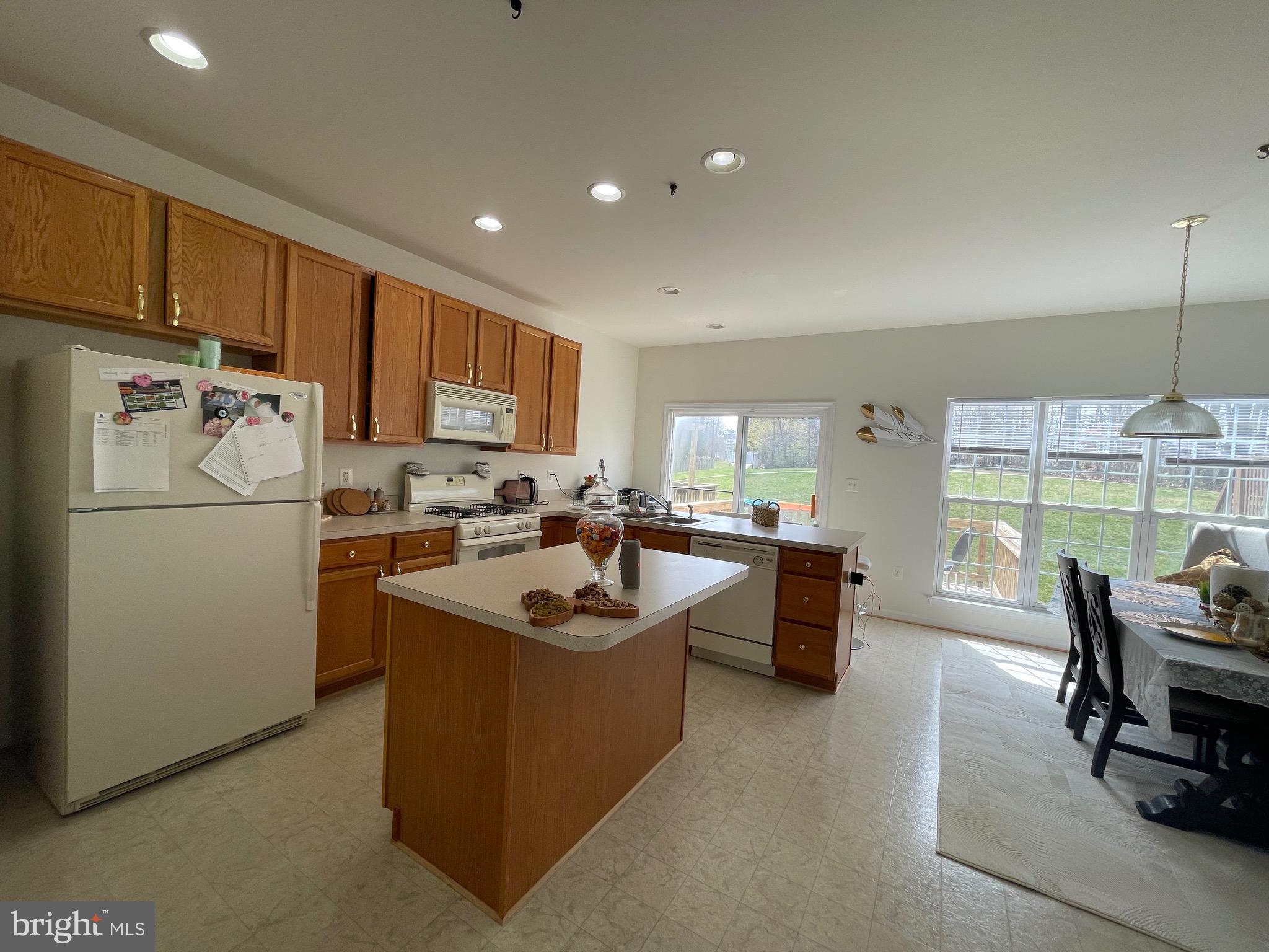 TAMARLANE - Residential Lease