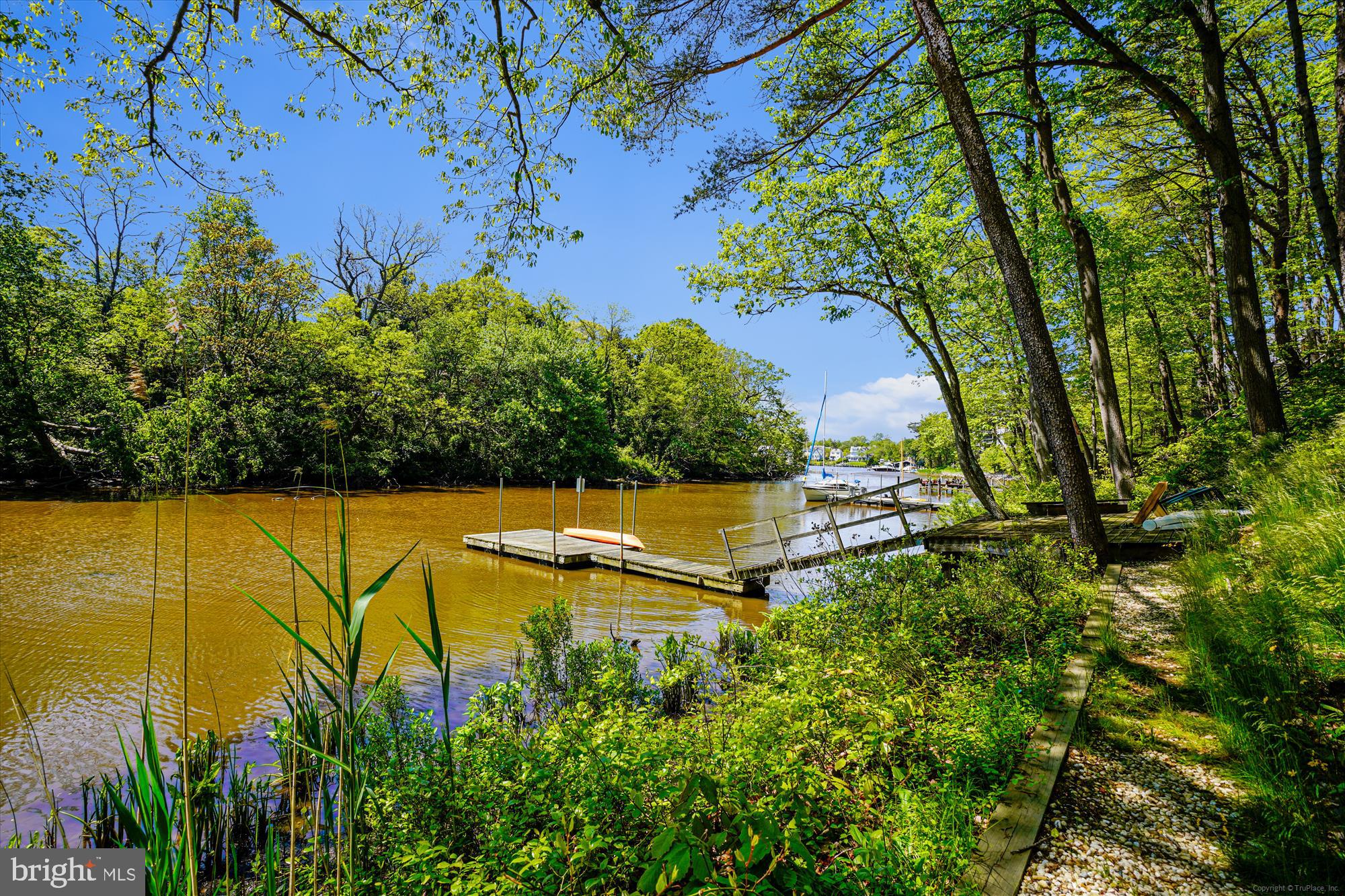 HAWKINS COVE - Residential