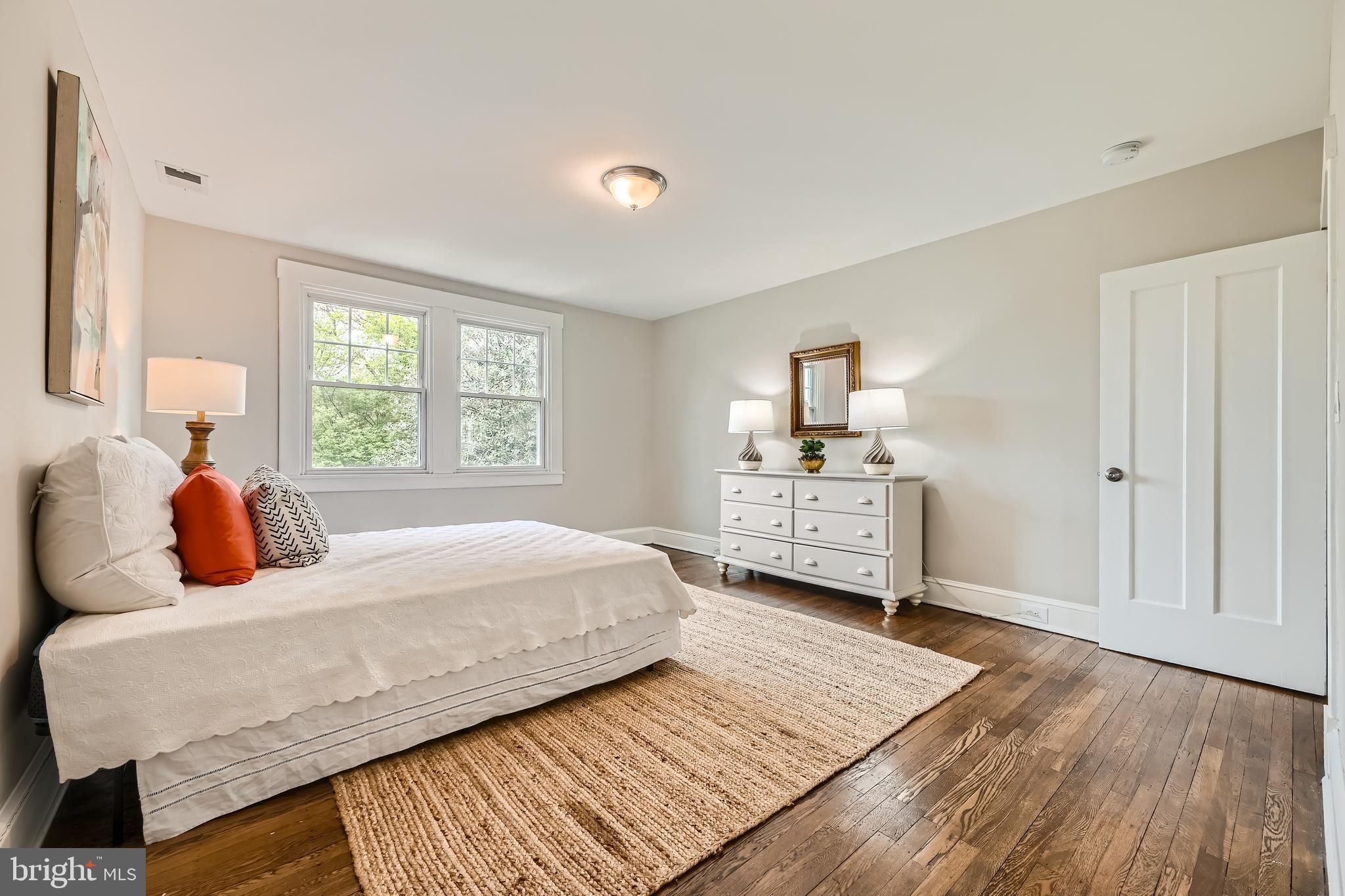 LAKE EVESHAM HISTORIC DISTRICT - Residential