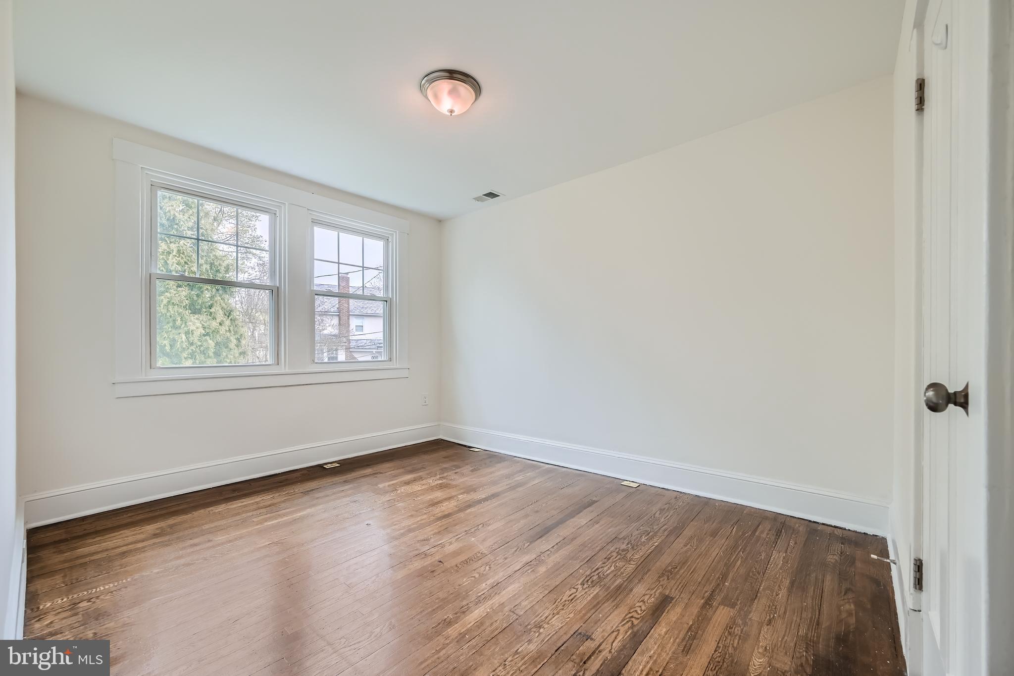 LAKE EVESHAM HISTORIC DISTRICT - Residential