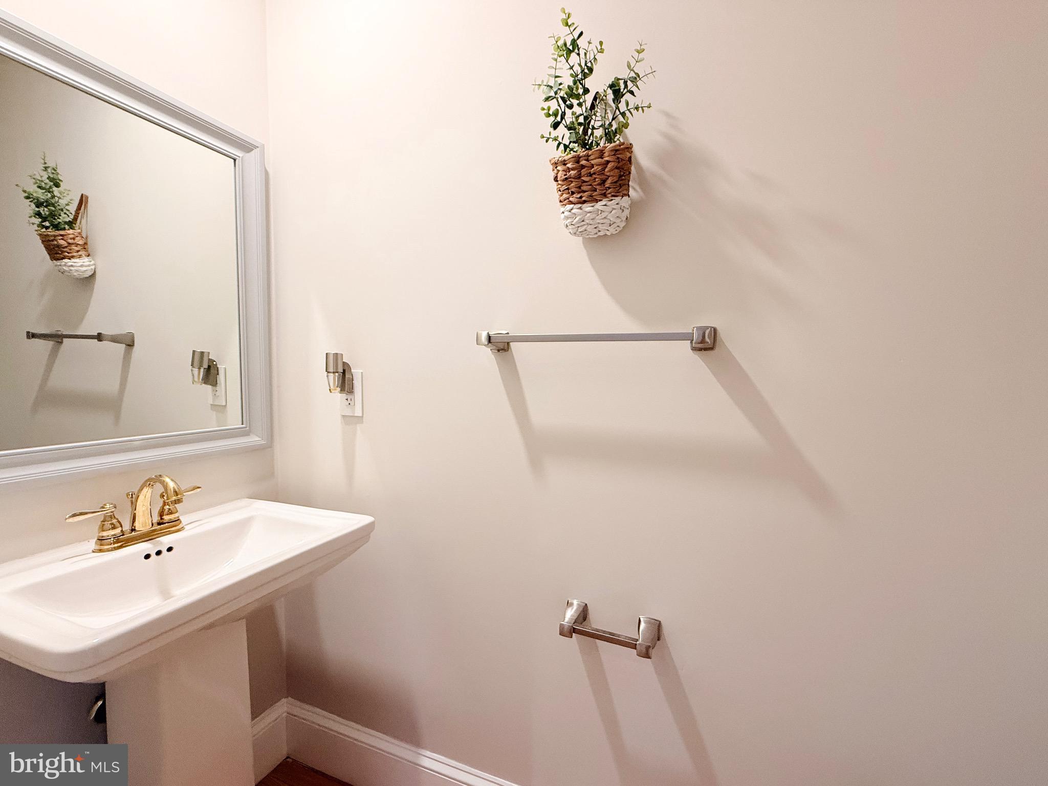 CLOPPERS MILL WEST - Residential Lease