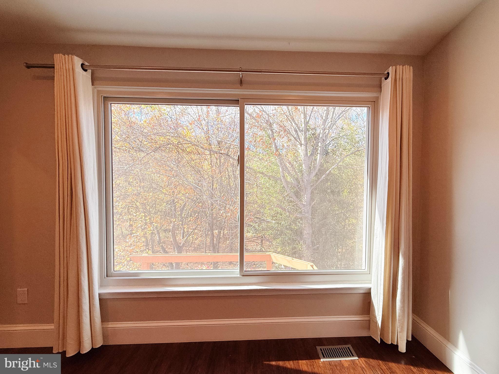 CLOPPERS MILL WEST - Residential Lease