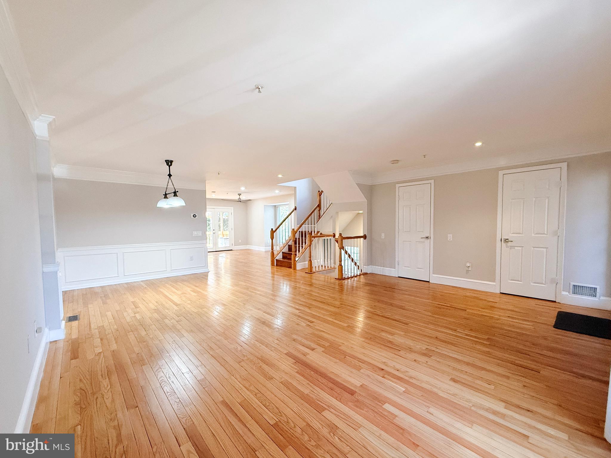 CLOPPERS MILL WEST - Residential Lease