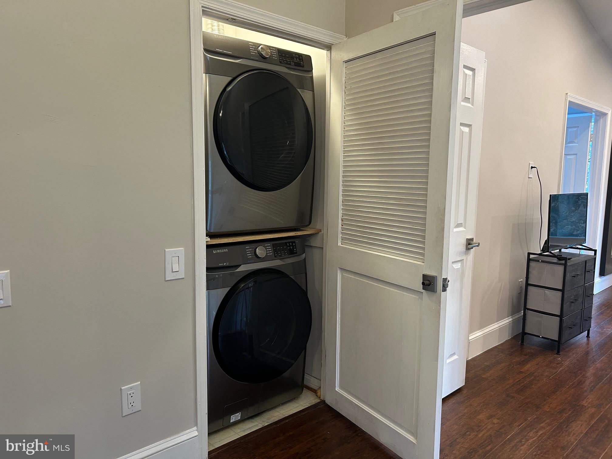 CLOPPERS MILL WEST - Residential Lease