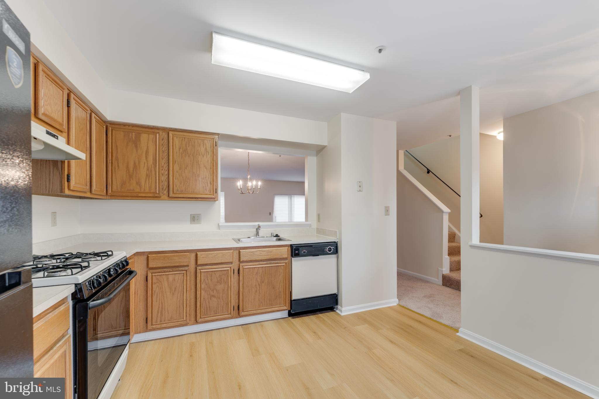 3411 WOOD CREEK DRIVE