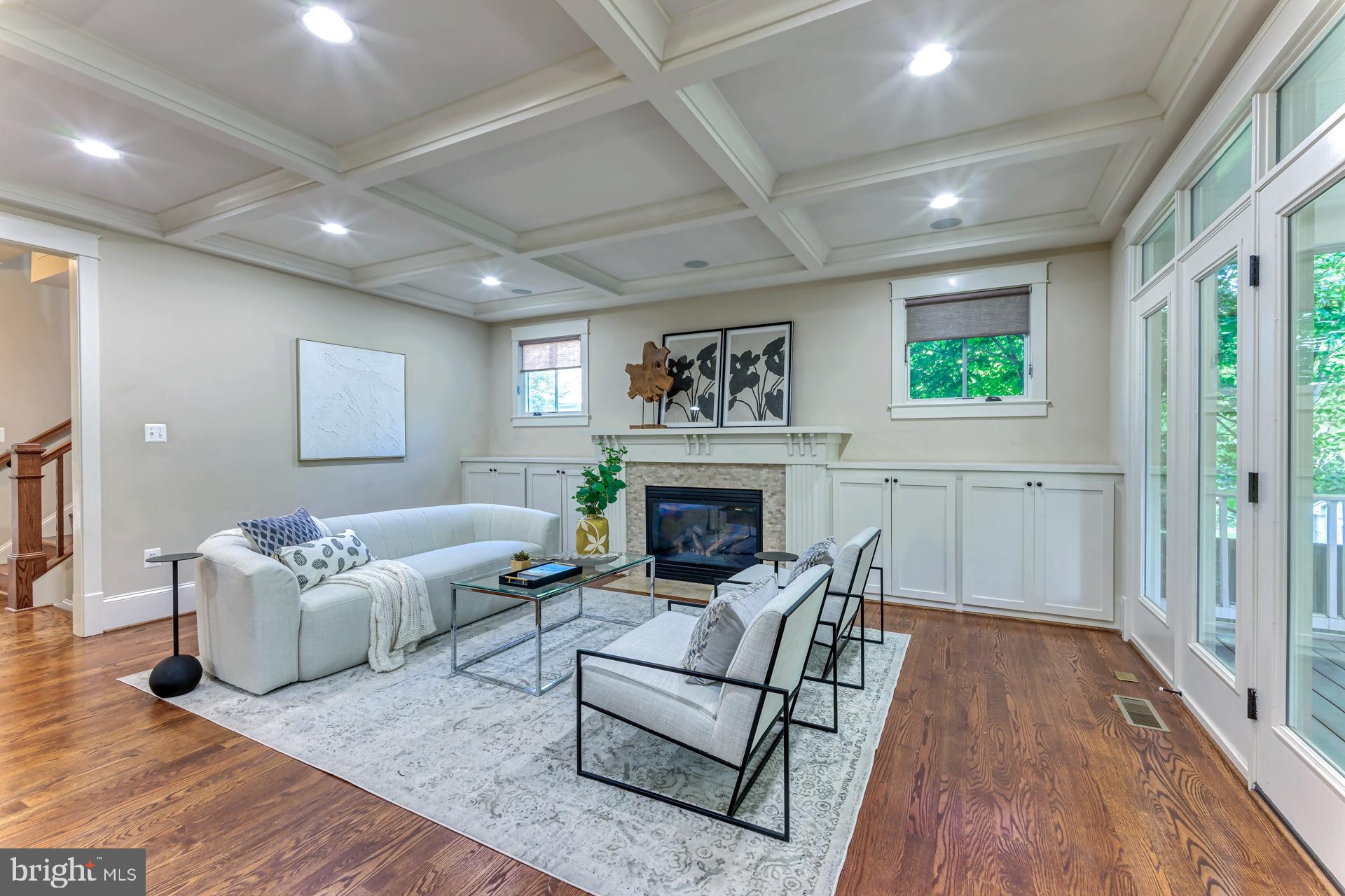 ROSEMONT - Residential