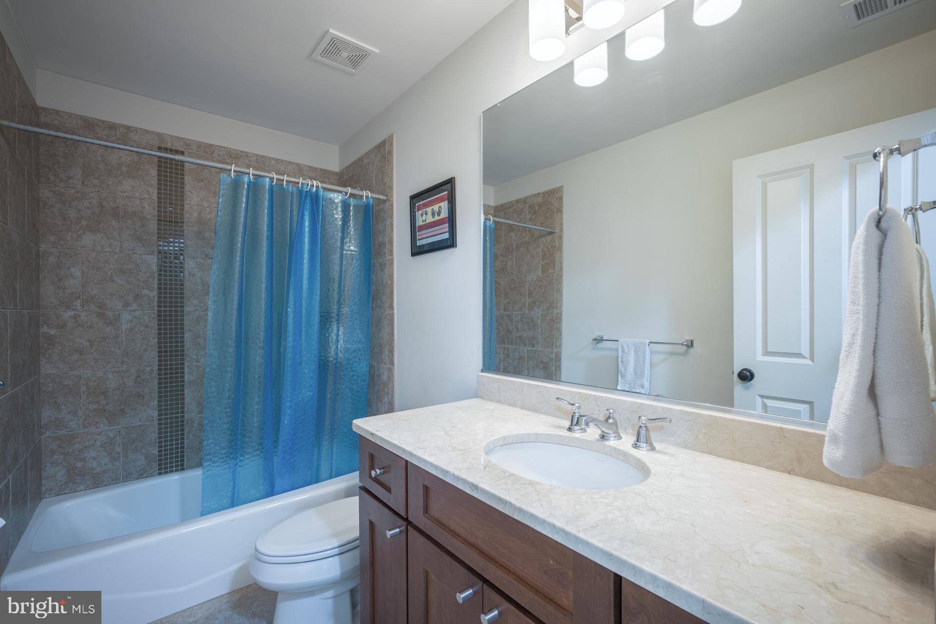 ROSEMONT - Residential