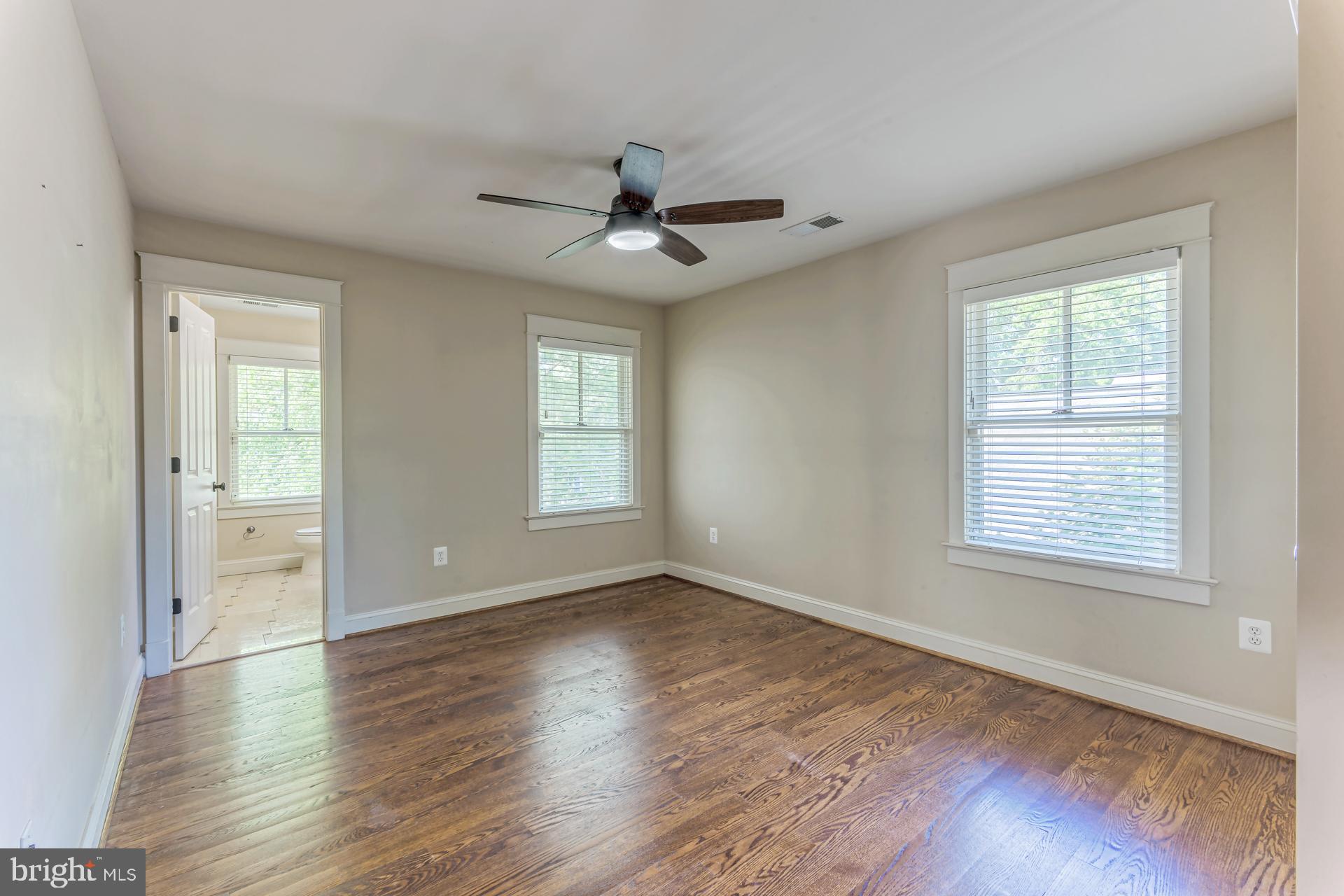 ROSEMONT - Residential