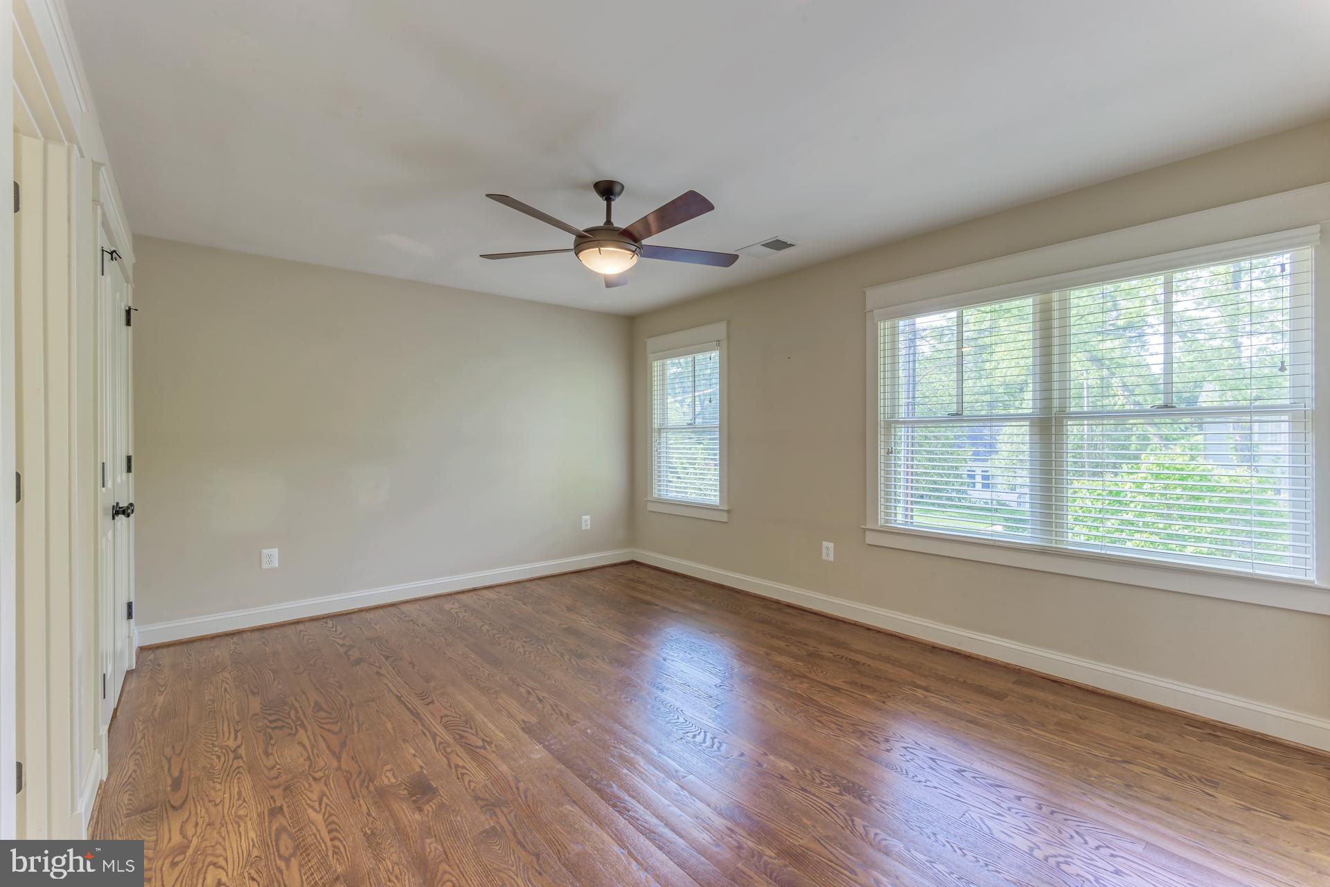 ROSEMONT - Residential