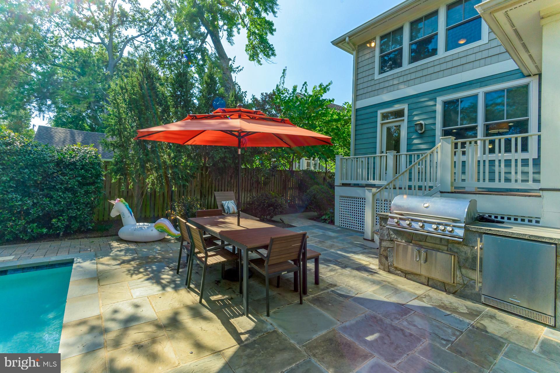 ROSEMONT - Residential