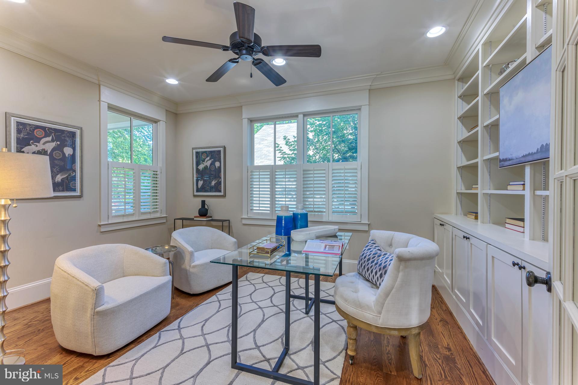 ROSEMONT - Residential