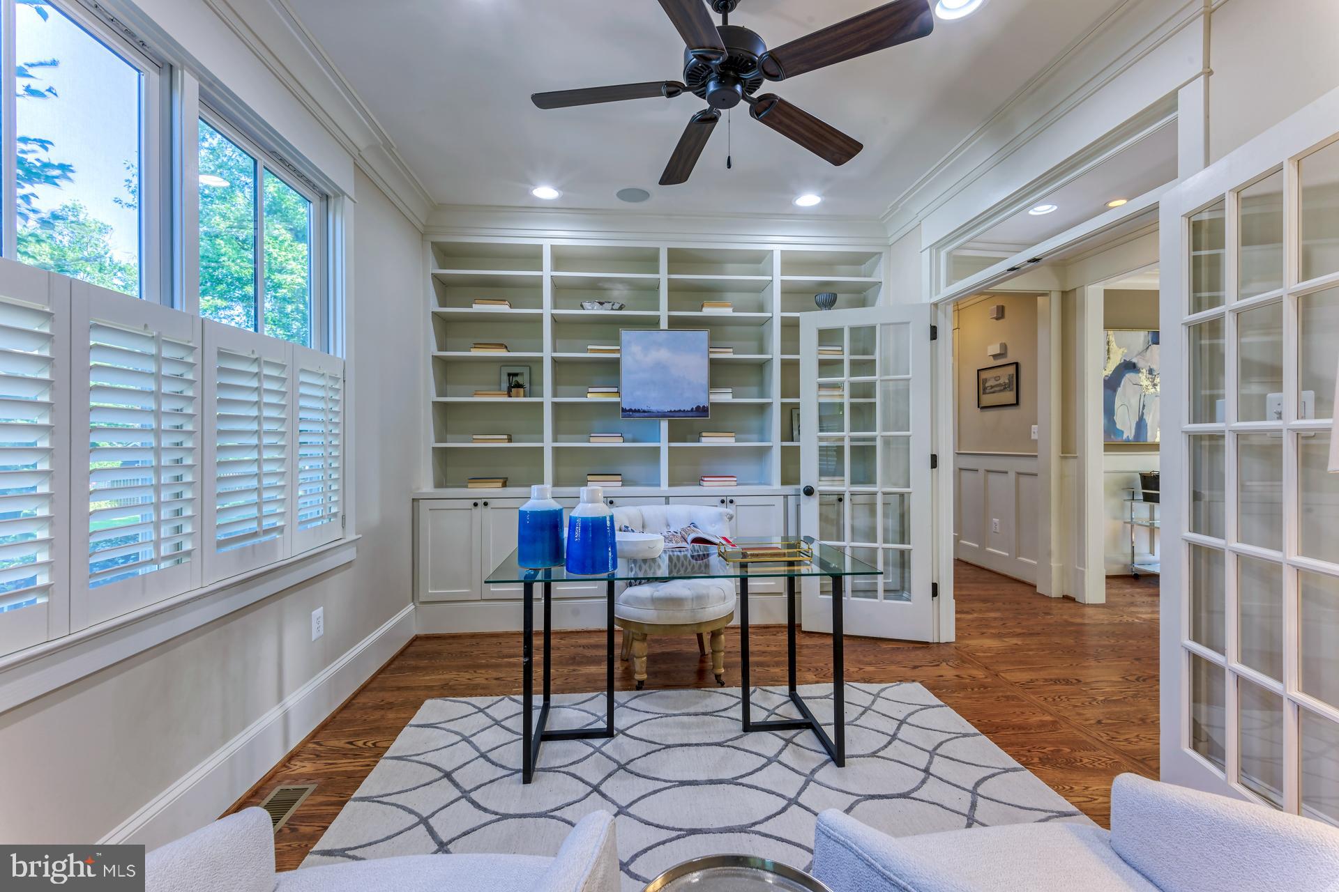 ROSEMONT - Residential