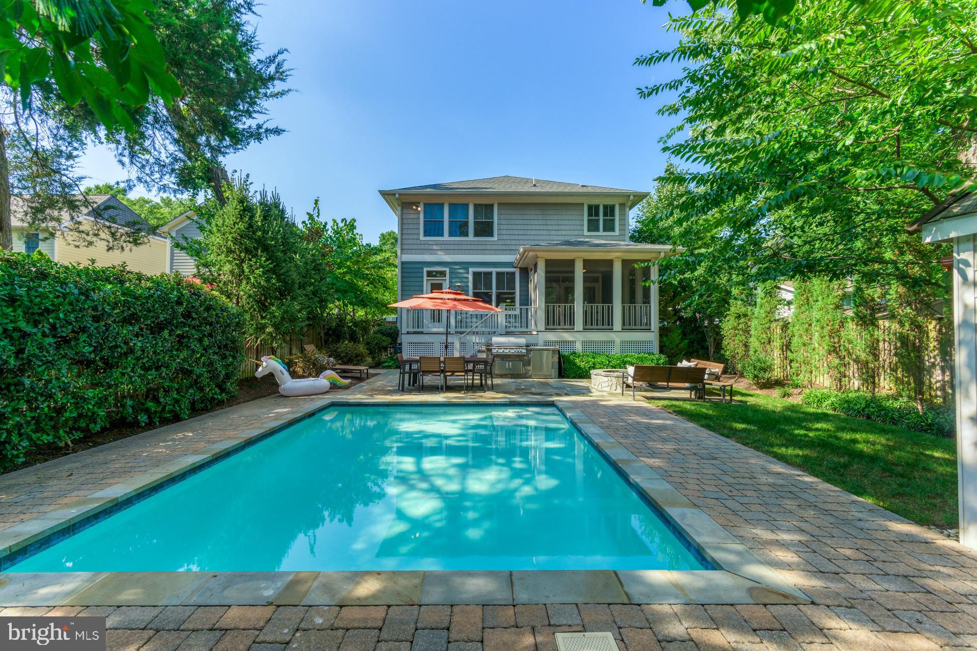 ROSEMONT - Residential