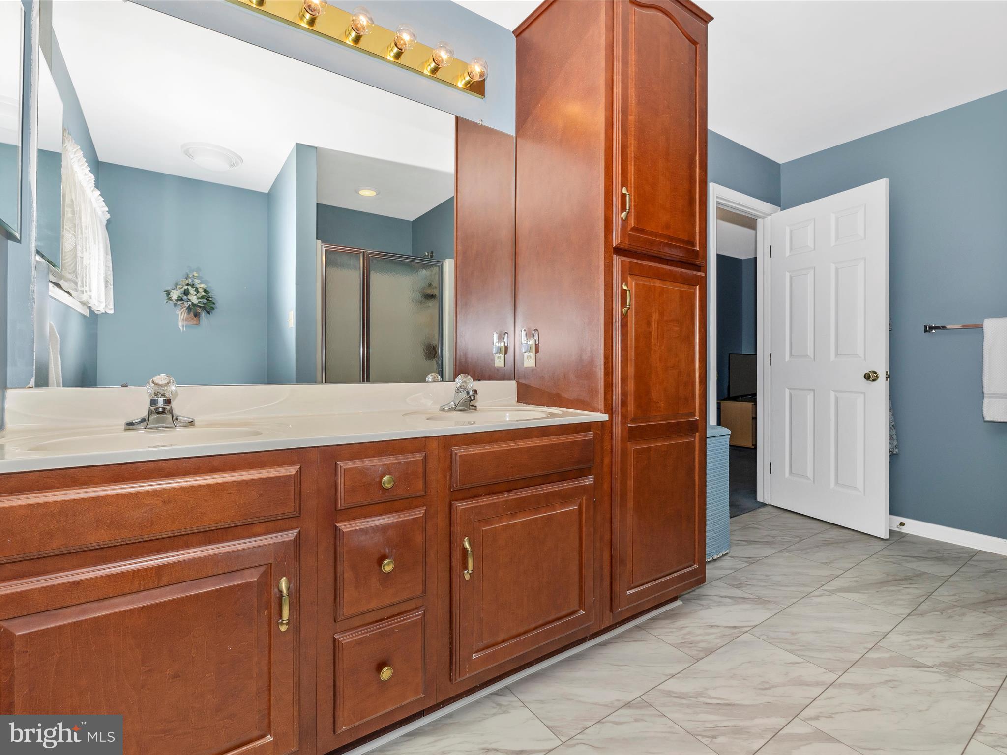 WHITTIER - Residential