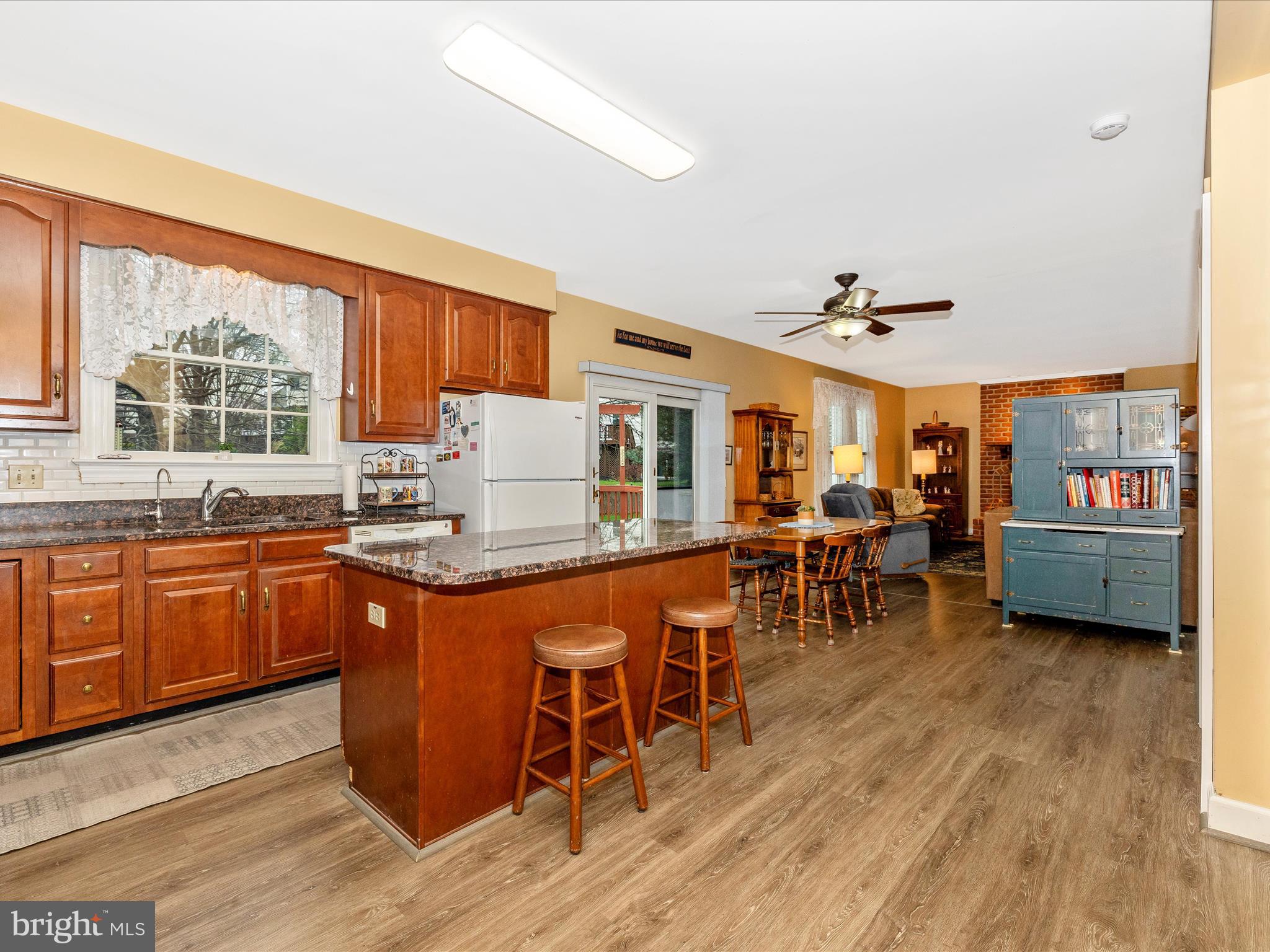 WHITTIER - Residential