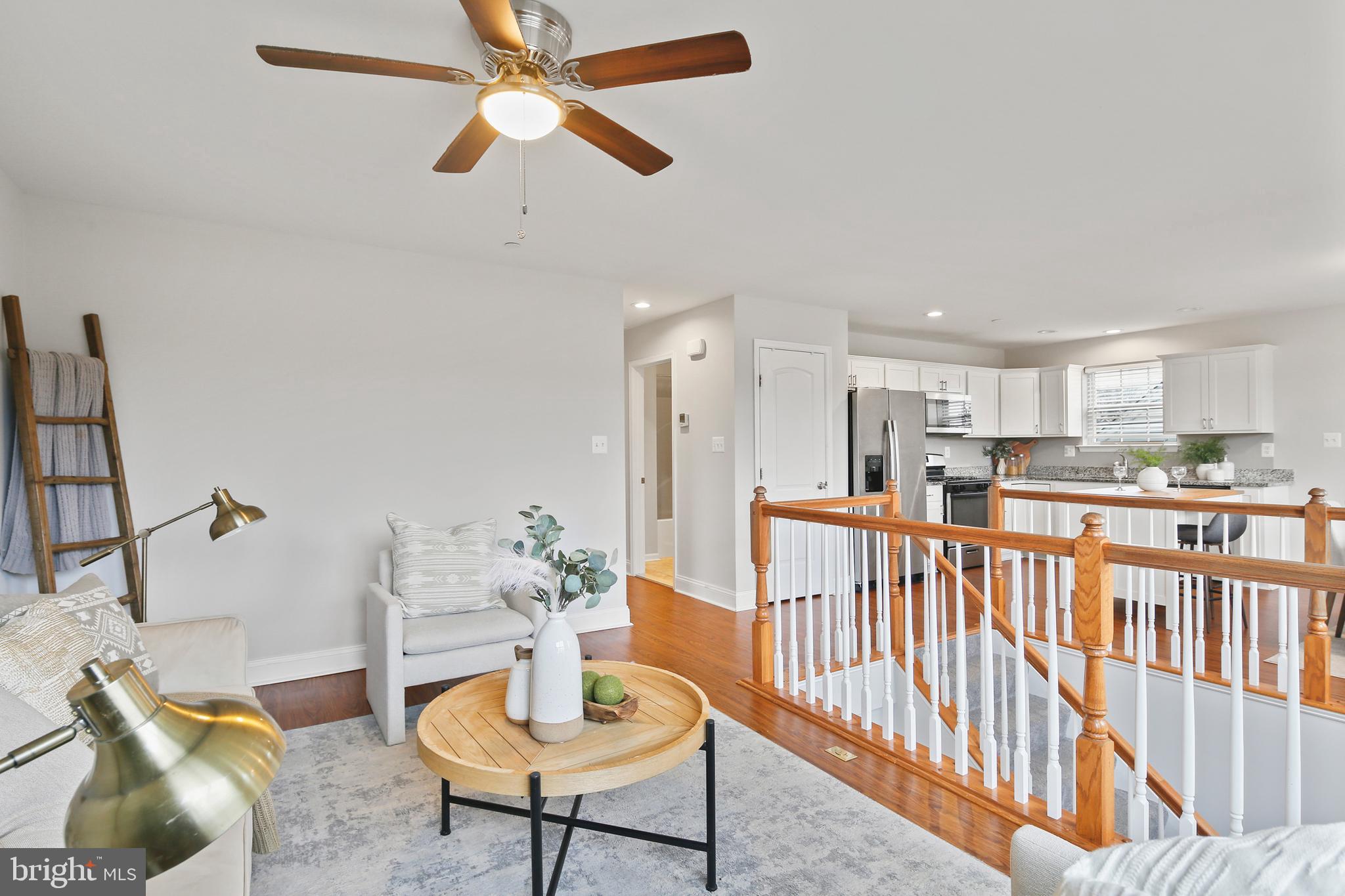 ARUNDEL GARDENS - Residential