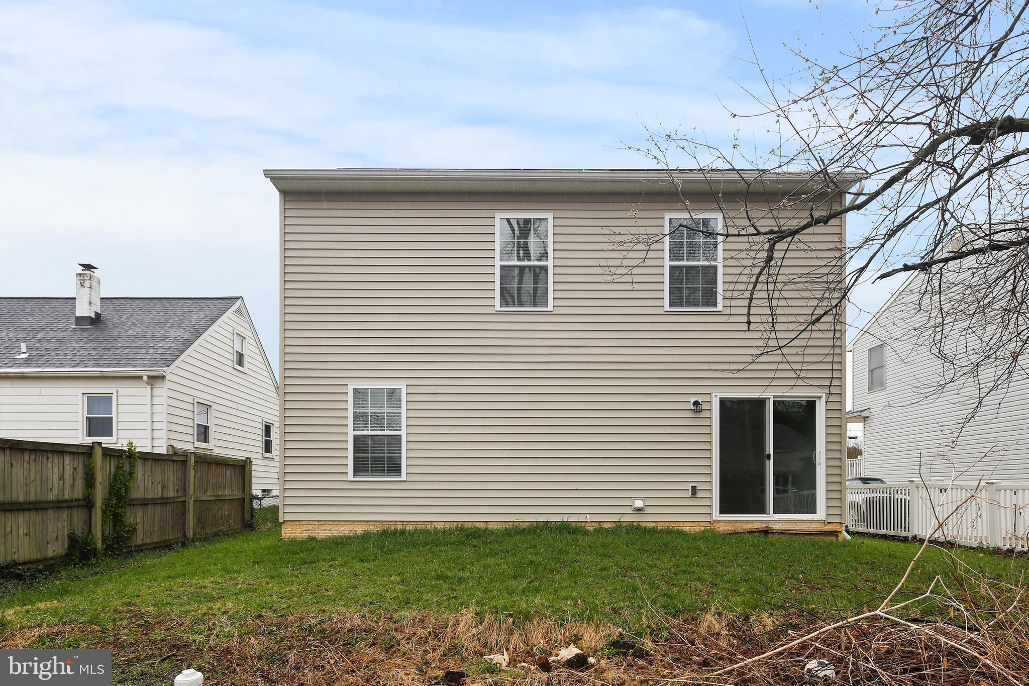 ARUNDEL GARDENS - Residential