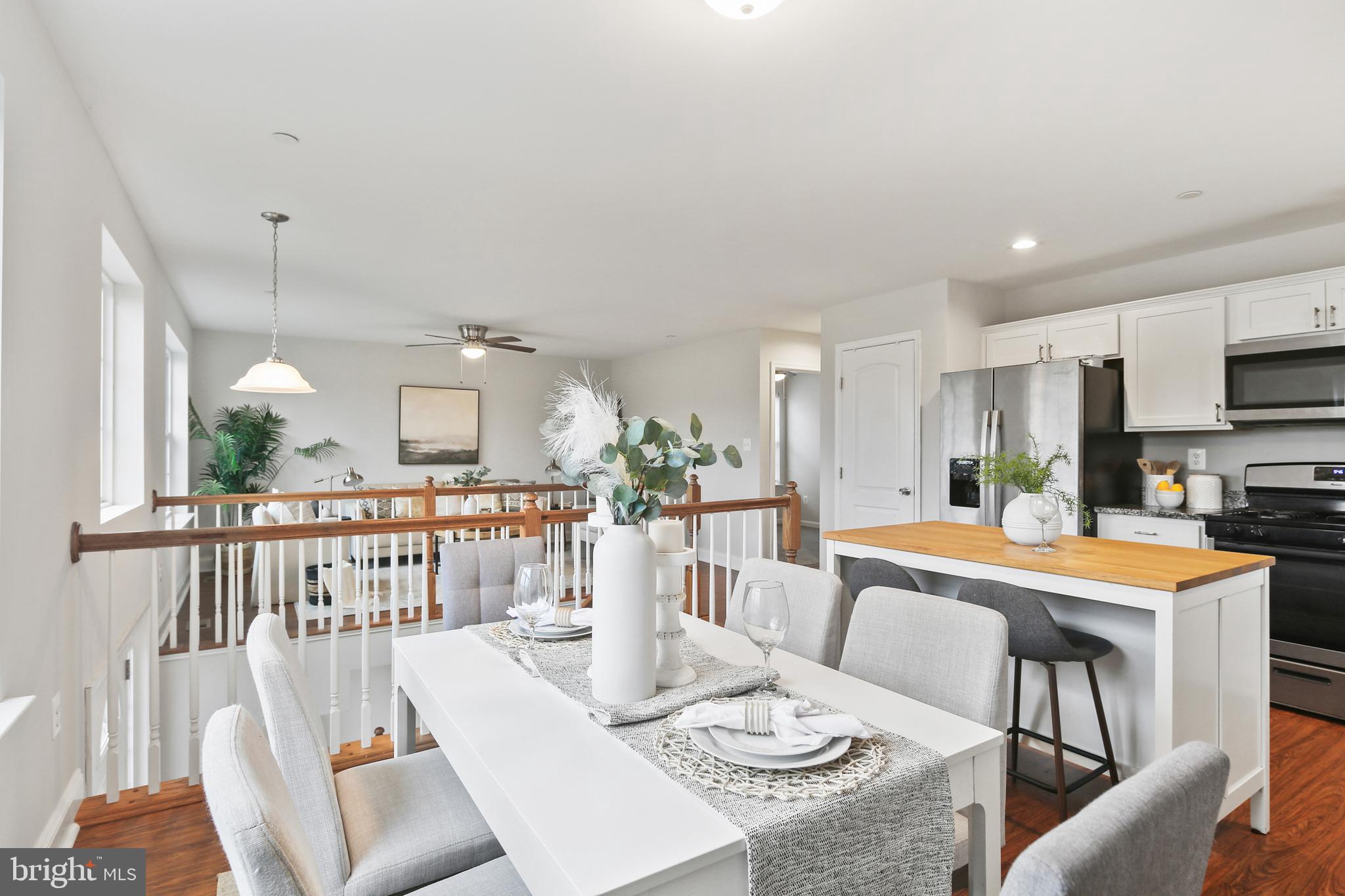 ARUNDEL GARDENS - Residential