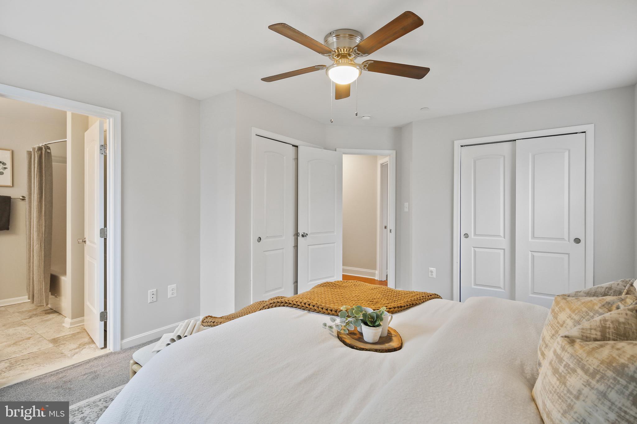 ARUNDEL GARDENS - Residential